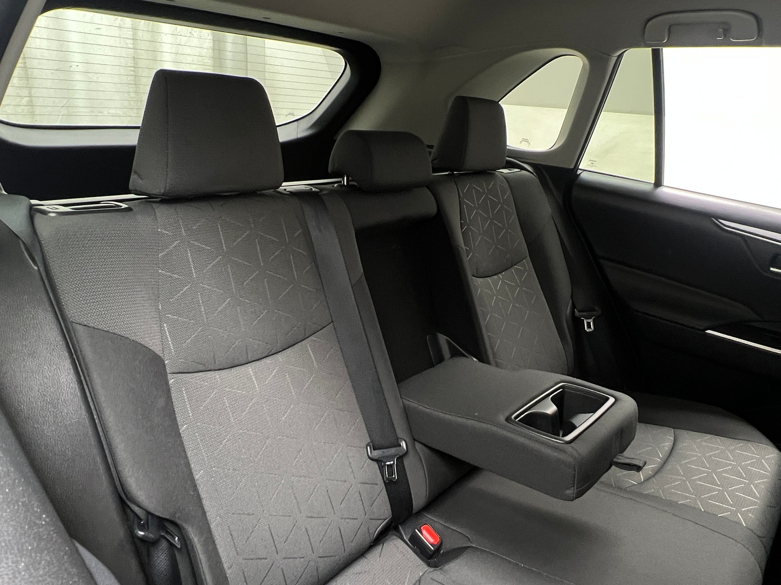 Thumbnail: 2021 Toyota RAV4 - 6