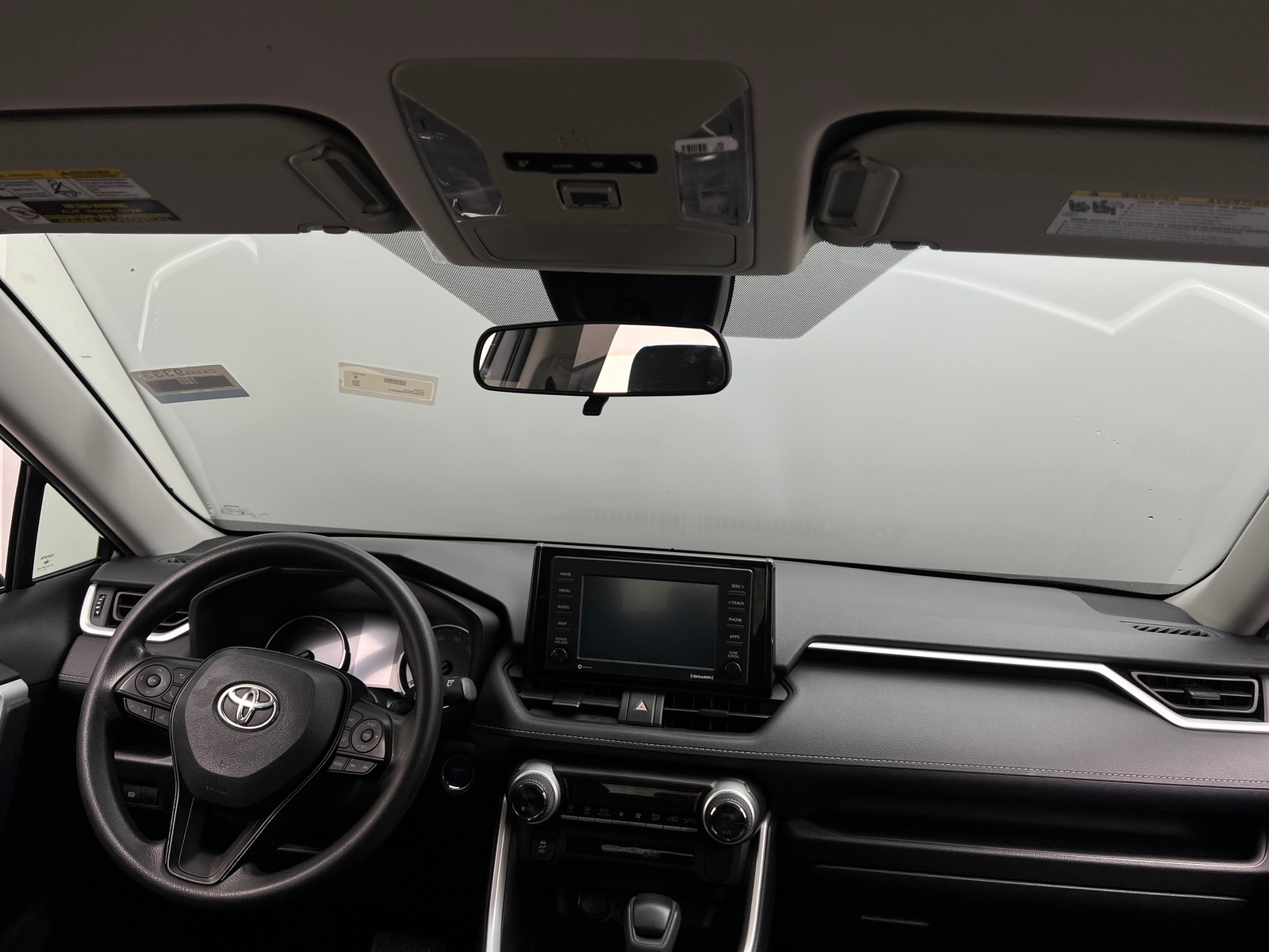 Thumbnail: 2021 Toyota RAV4 - 3