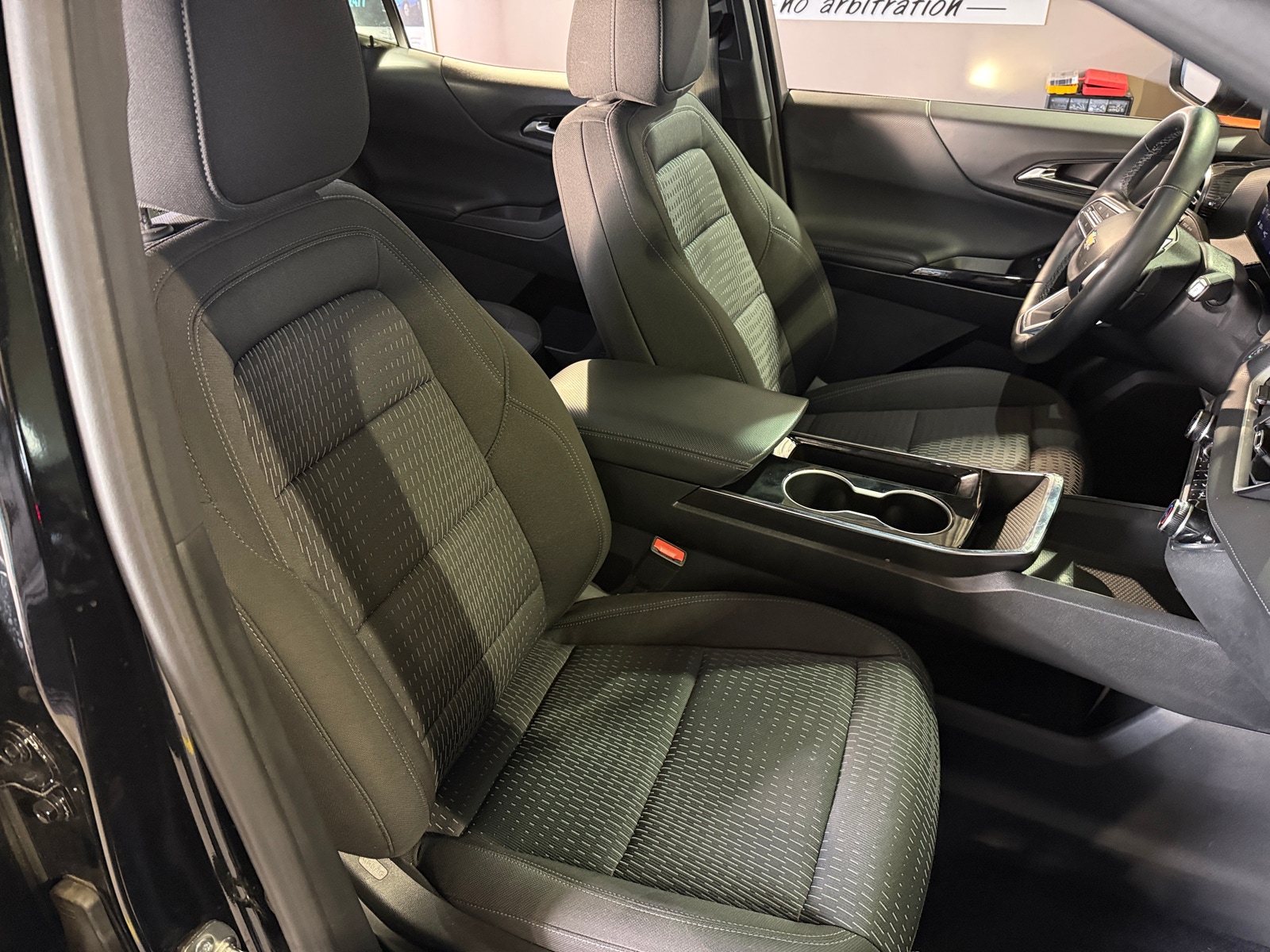 Thumbnail: 2025 Chevrolet Equinox - 2