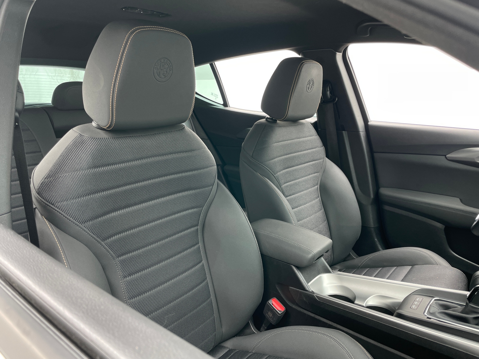 Thumbnail: 2024 Alfa Romeo Tonale - 2