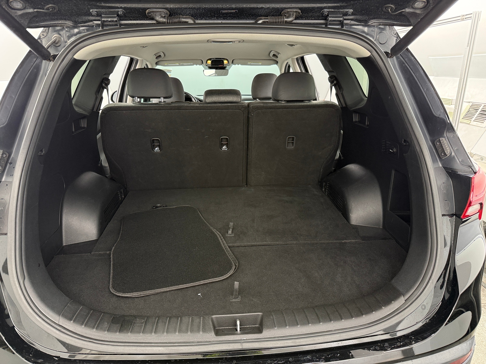 Thumbnail: 2023 Hyundai Santa Fe - 7