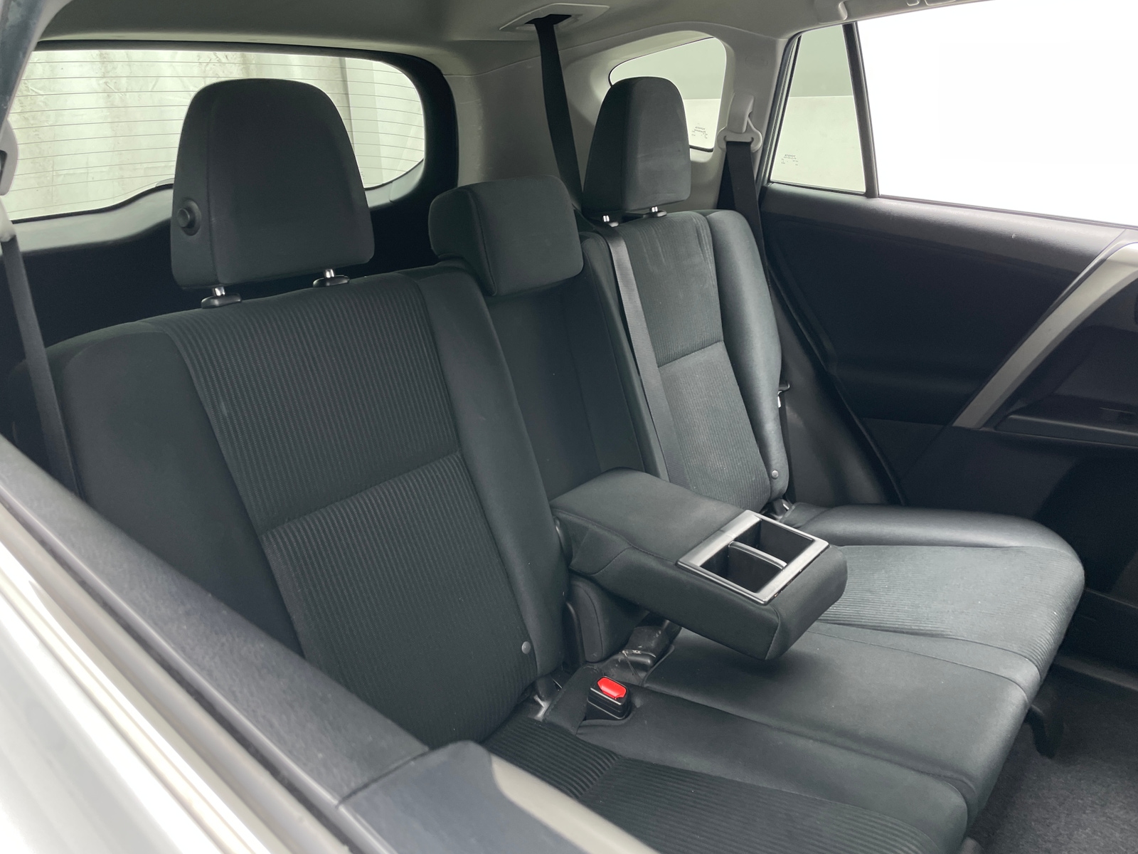 Thumbnail: 2018 Toyota RAV4 - 6