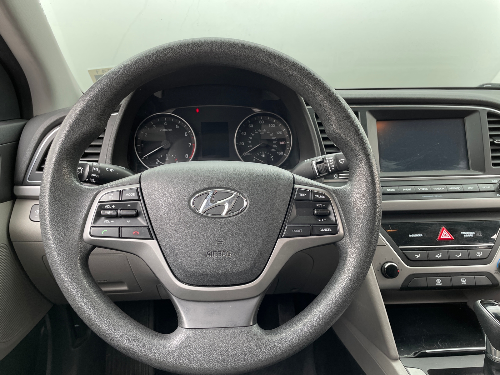 Thumbnail: 2017 Hyundai Elantra - 5