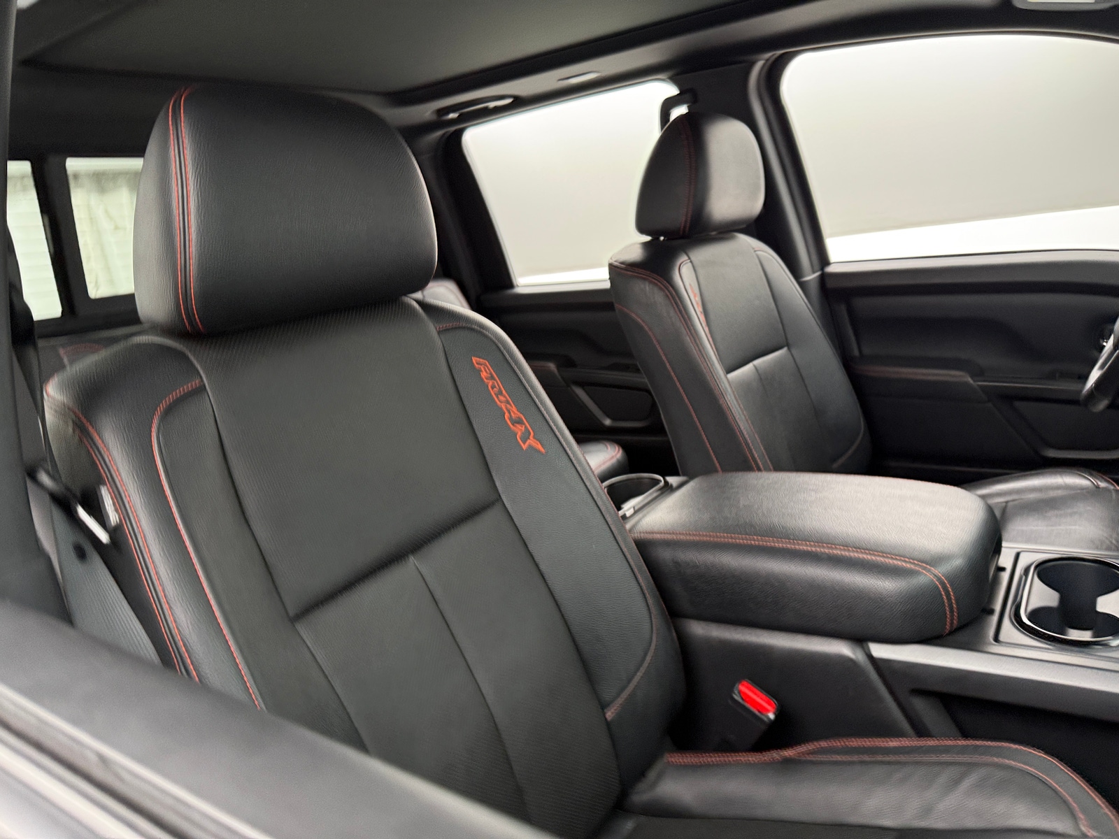 Thumbnail: 2021 Nissan Titan - 2