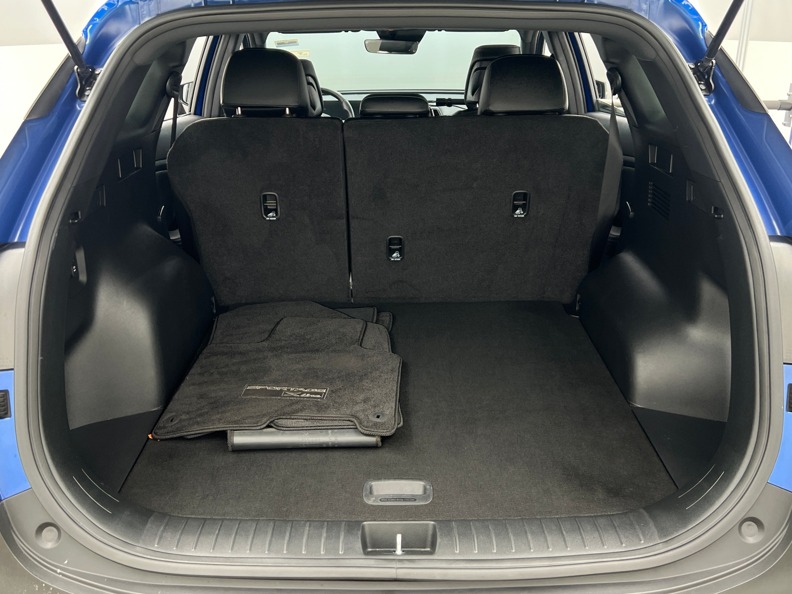 Thumbnail: 2024 Kia Sportage - 6