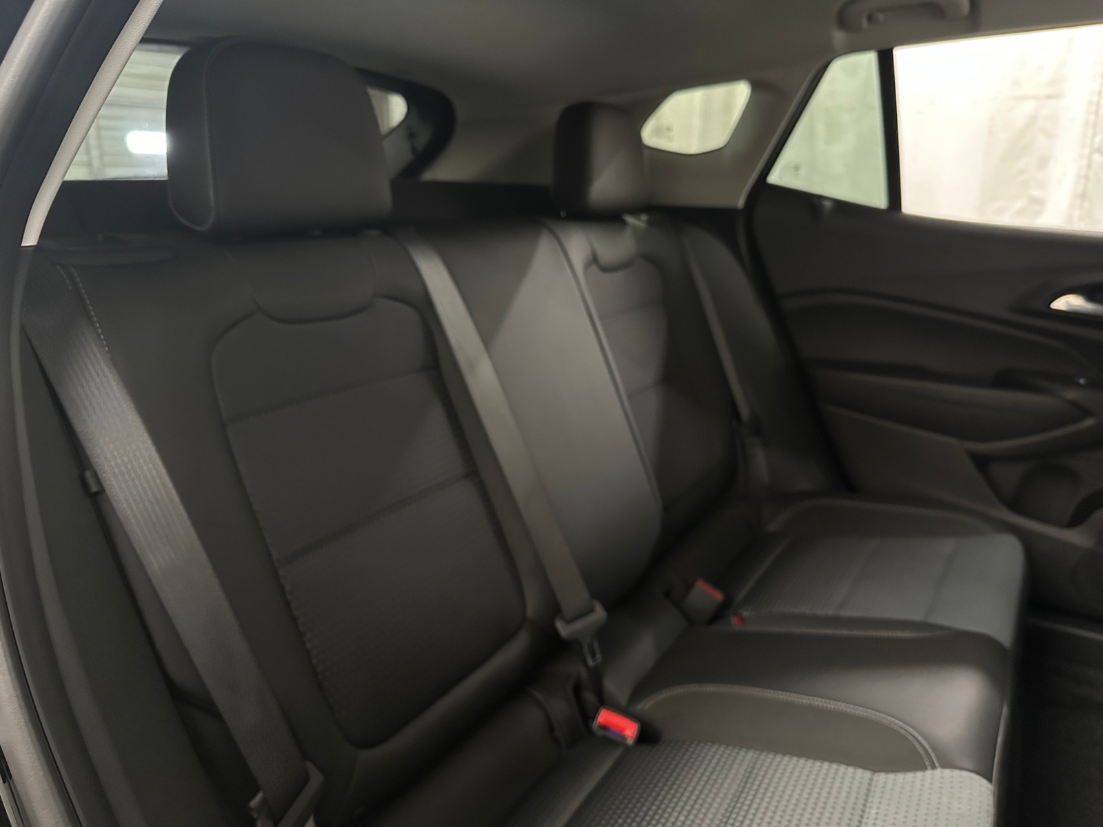 Thumbnail: 2025 Chevrolet Trax - 6