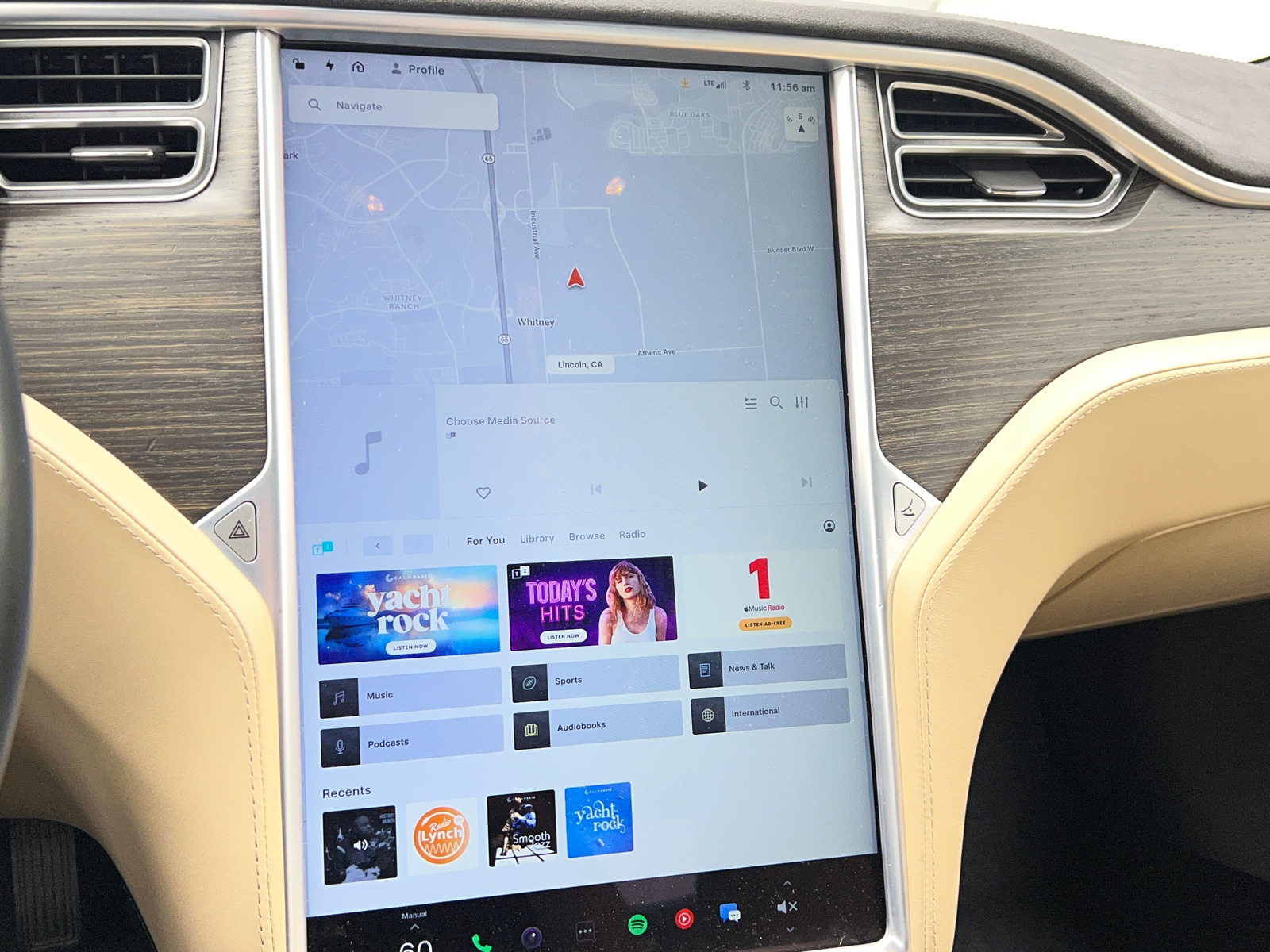 Thumbnail: 2016 Tesla Model S - 3