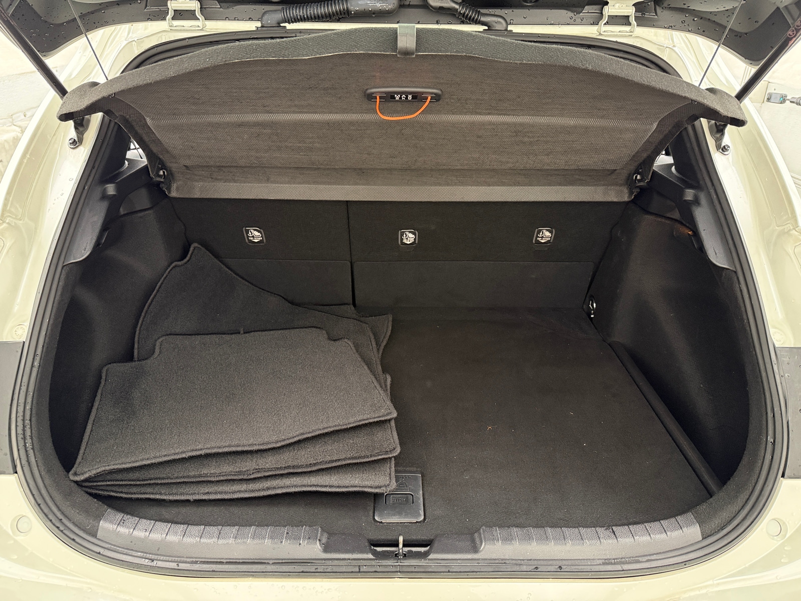 Thumbnail: 2019 Toyota Corolla - 6