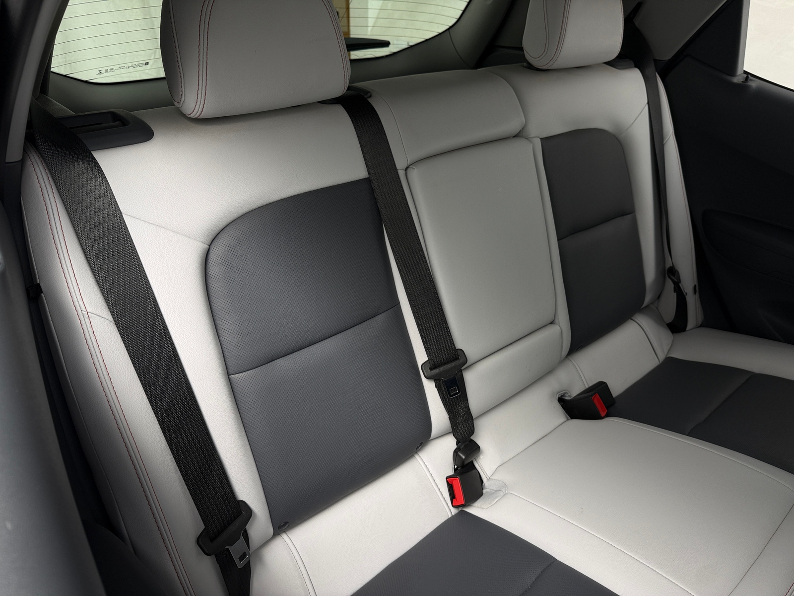 Thumbnail: 2017 Chevrolet Bolt EV - 5