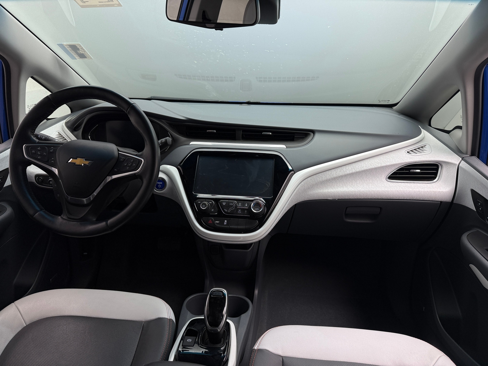 Thumbnail: 2017 Chevrolet Bolt EV - 2