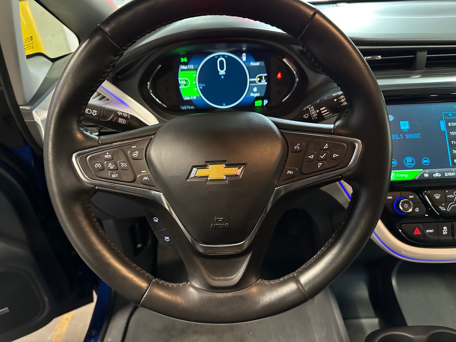 Thumbnail: 2017 Chevrolet Bolt EV - 4