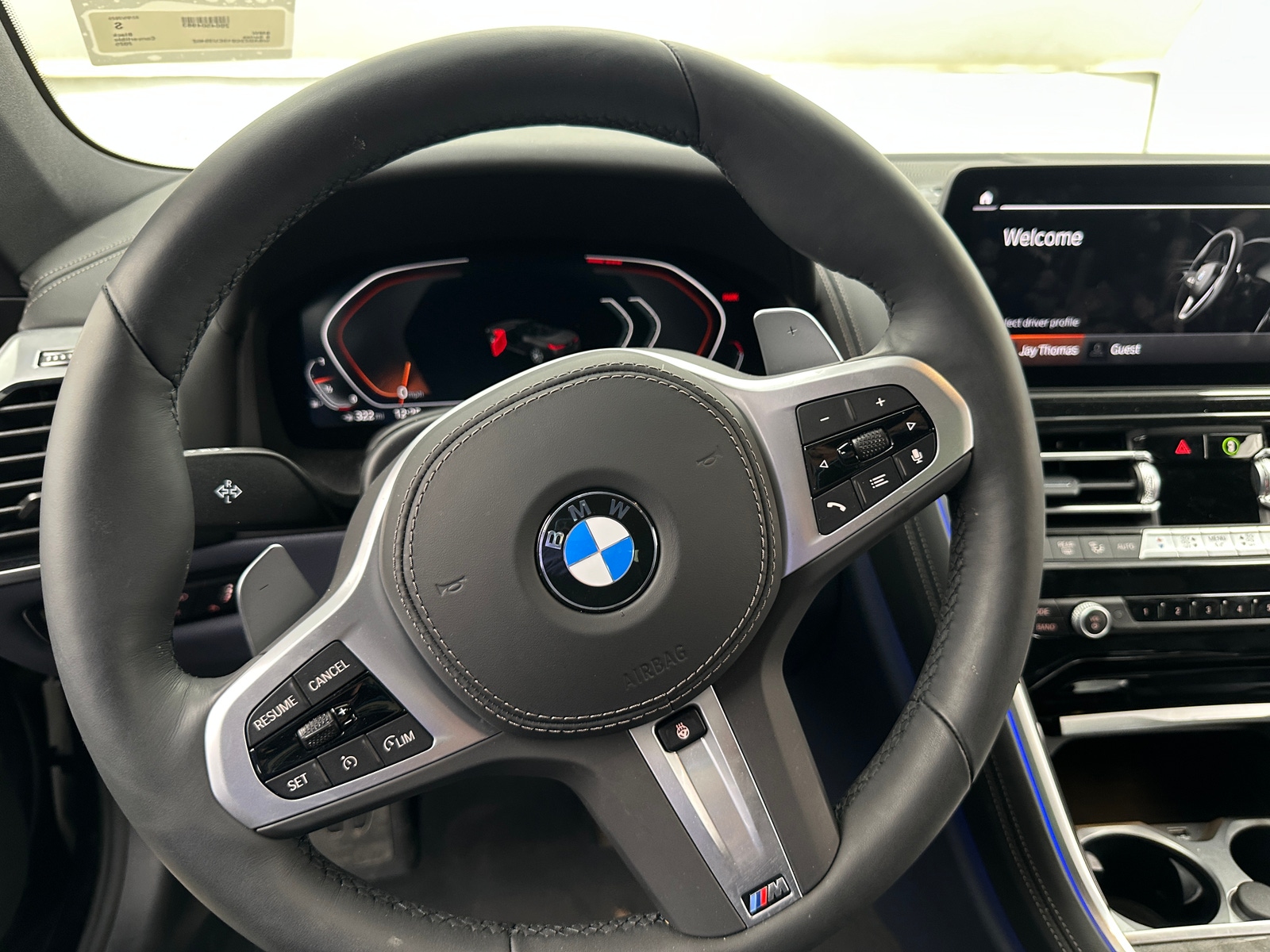 Thumbnail: 2025 BMW 8 Series - 4