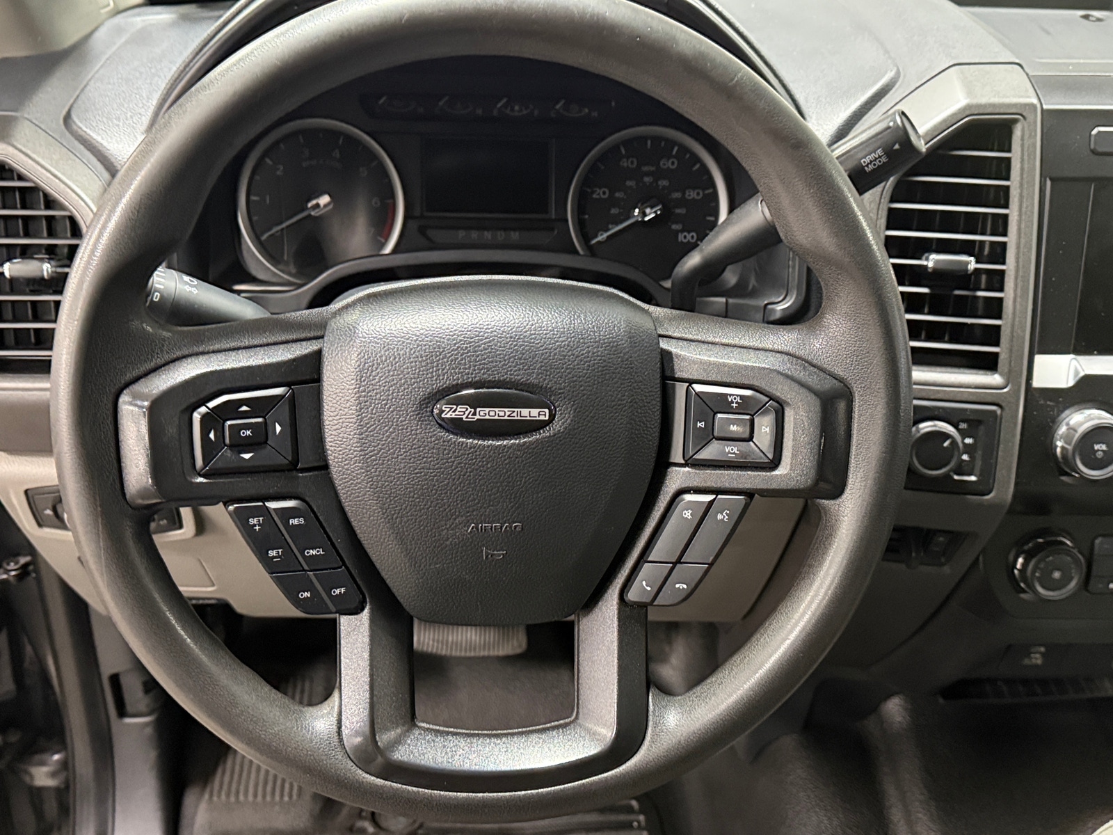 Thumbnail: 2022 Ford Econoline - 5