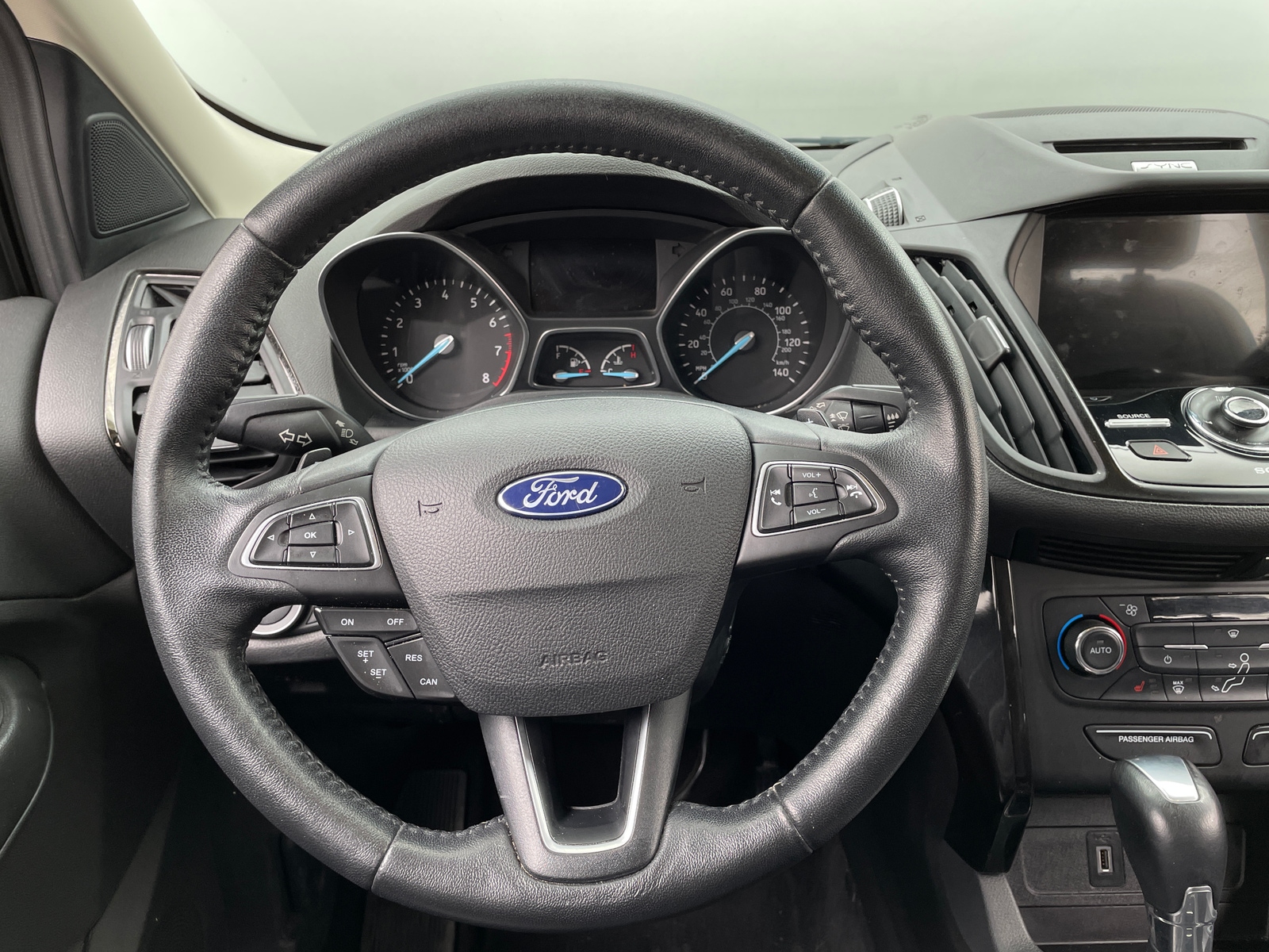 Thumbnail: 2017 Ford Escape - 4