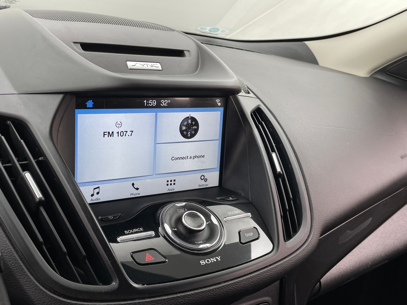 Thumbnail: 2017 Ford Escape - 3