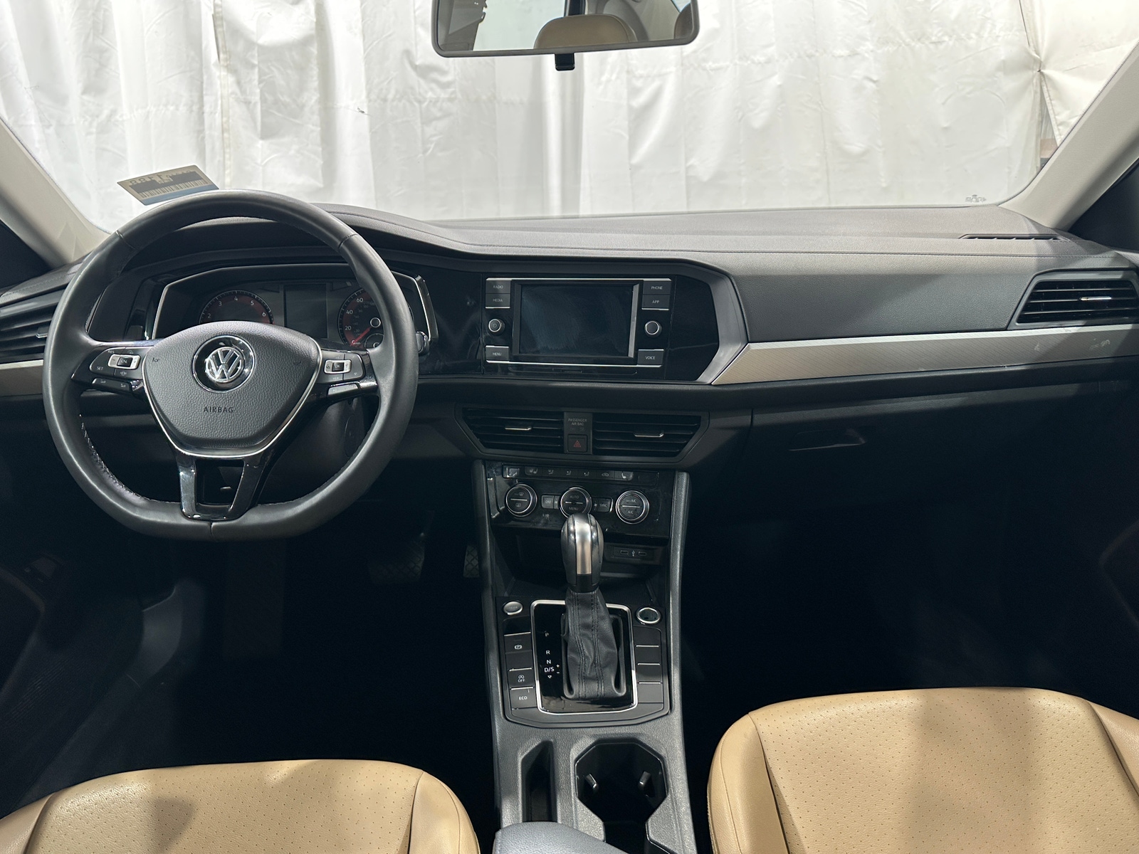 Thumbnail: 2020 Volkswagen Jetta - 3