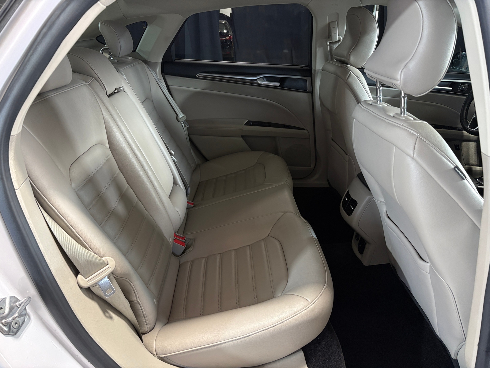 Thumbnail: 2017 Ford Fusion - 6