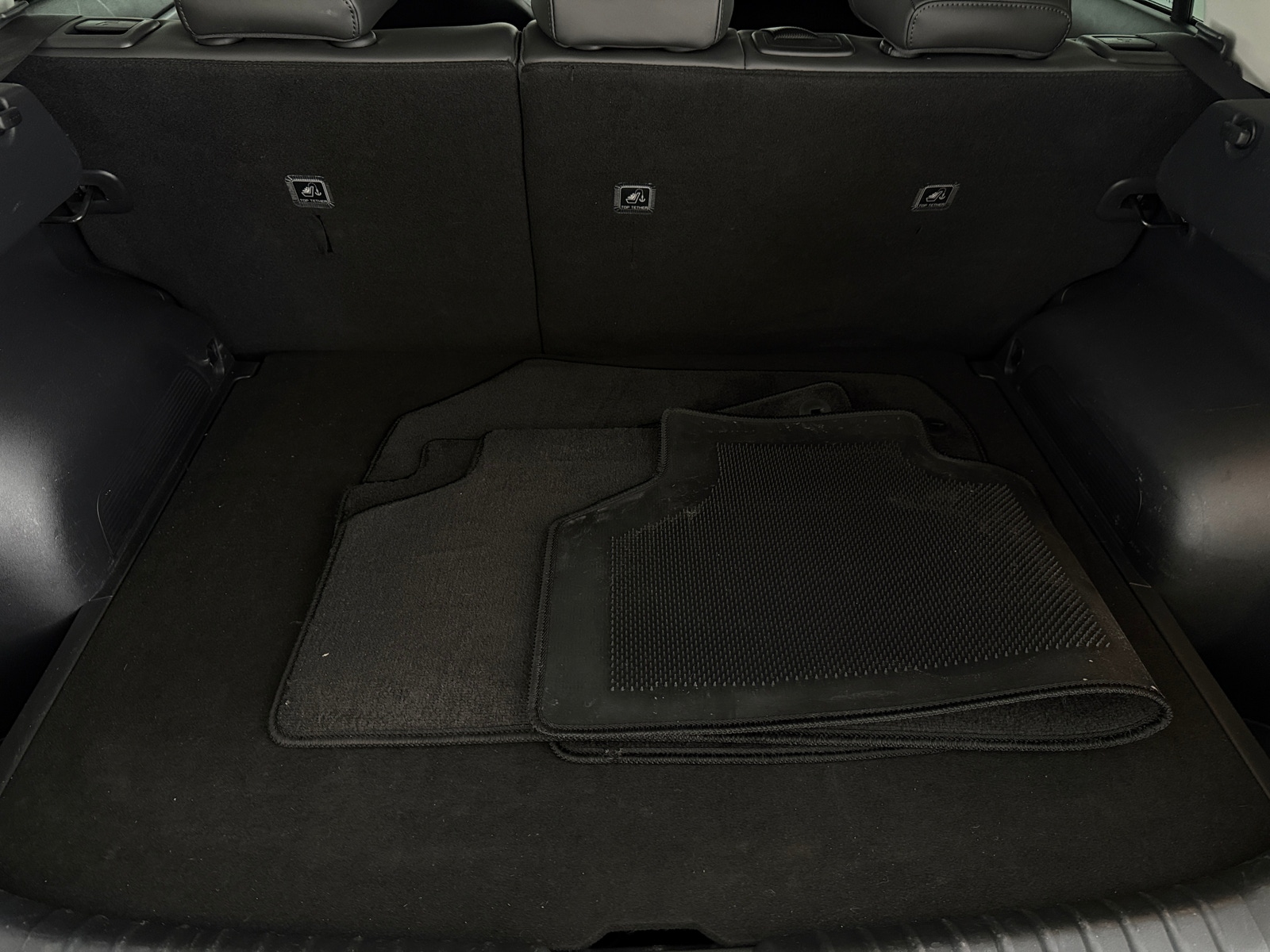 Thumbnail: 2024 Kia Niro - 7