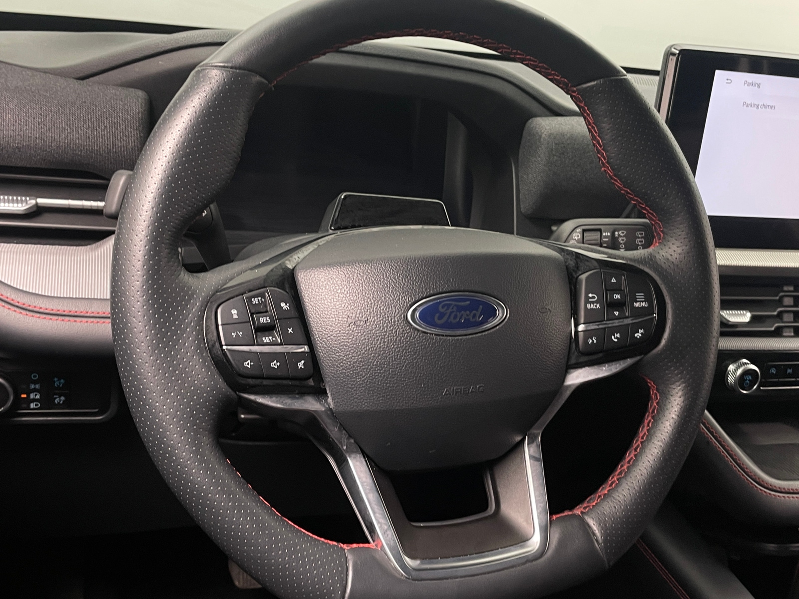 Thumbnail: 2025 Ford Explorer - 4