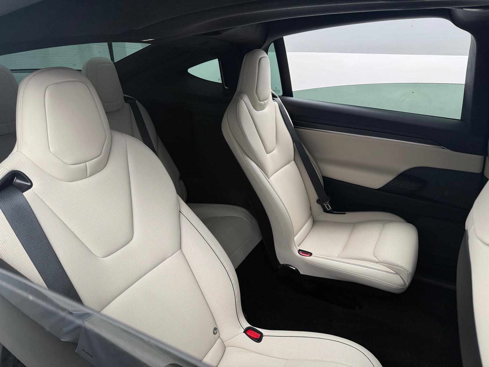 Thumbnail: 2022 Tesla Model X - 5