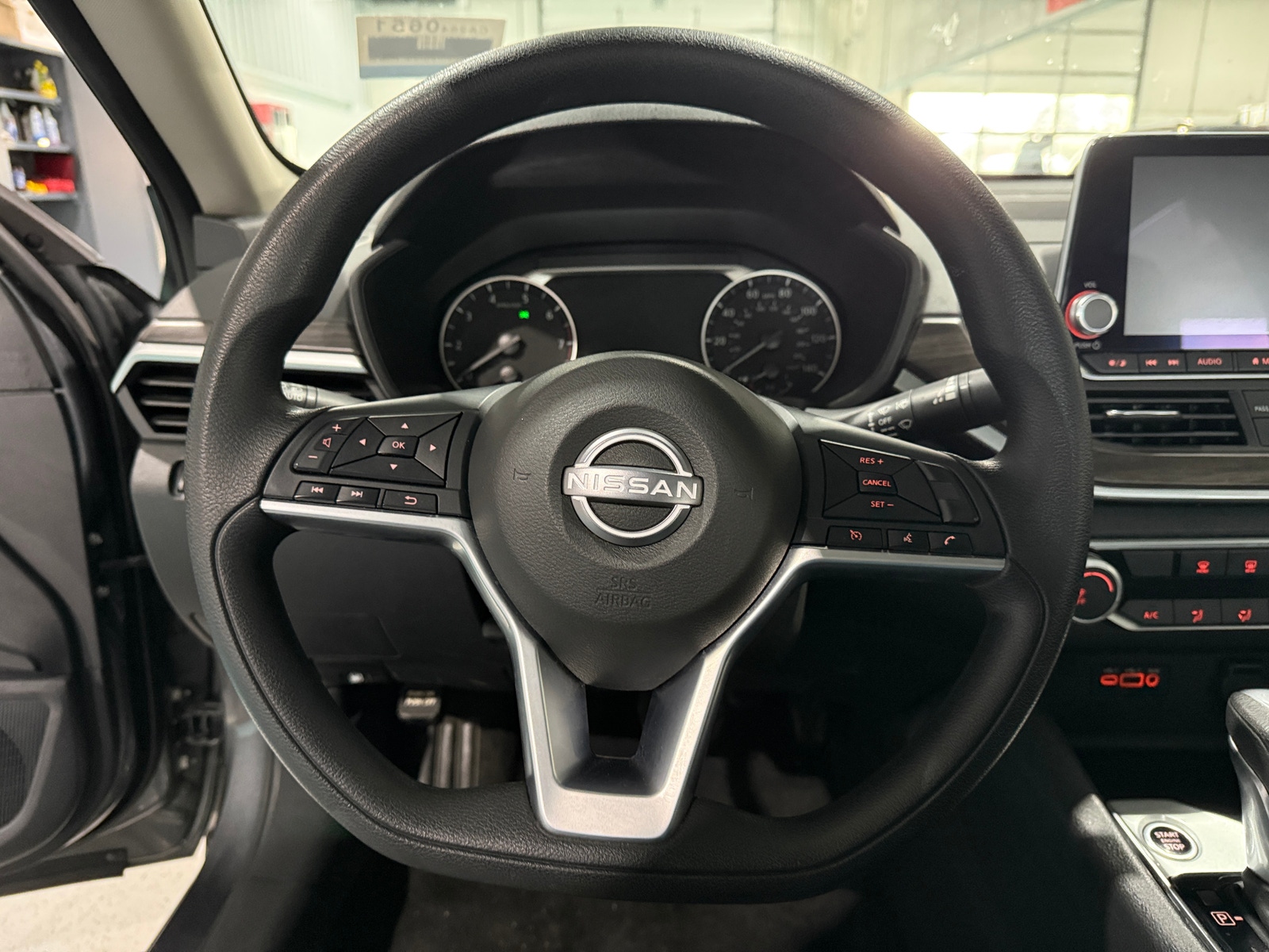 Thumbnail: 2025 Nissan Altima - 5