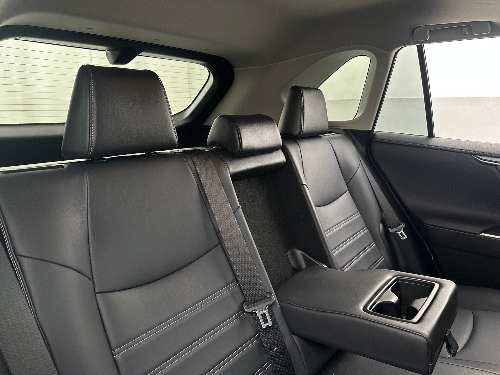 Thumbnail: 2020 Toyota RAV4 - 5