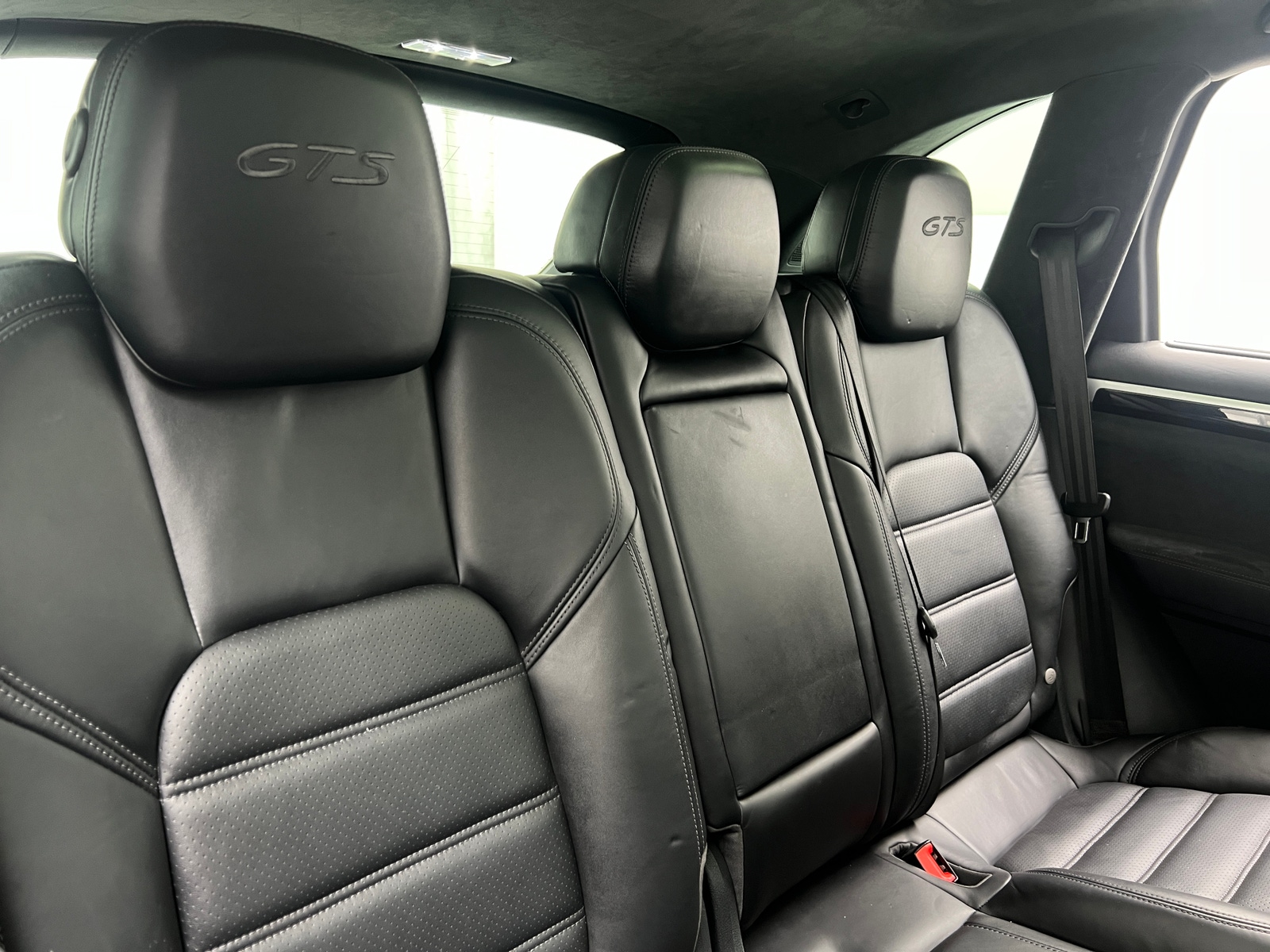 Thumbnail: 2016 Porsche Cayenne - 5