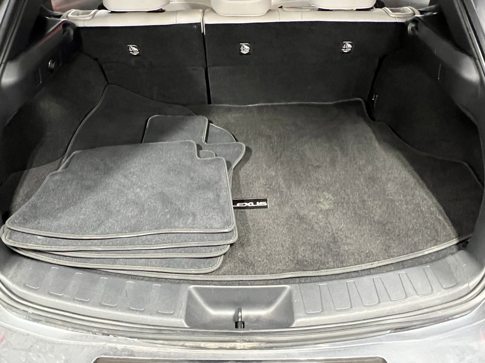 Thumbnail: 2025 Lexus UX - 6