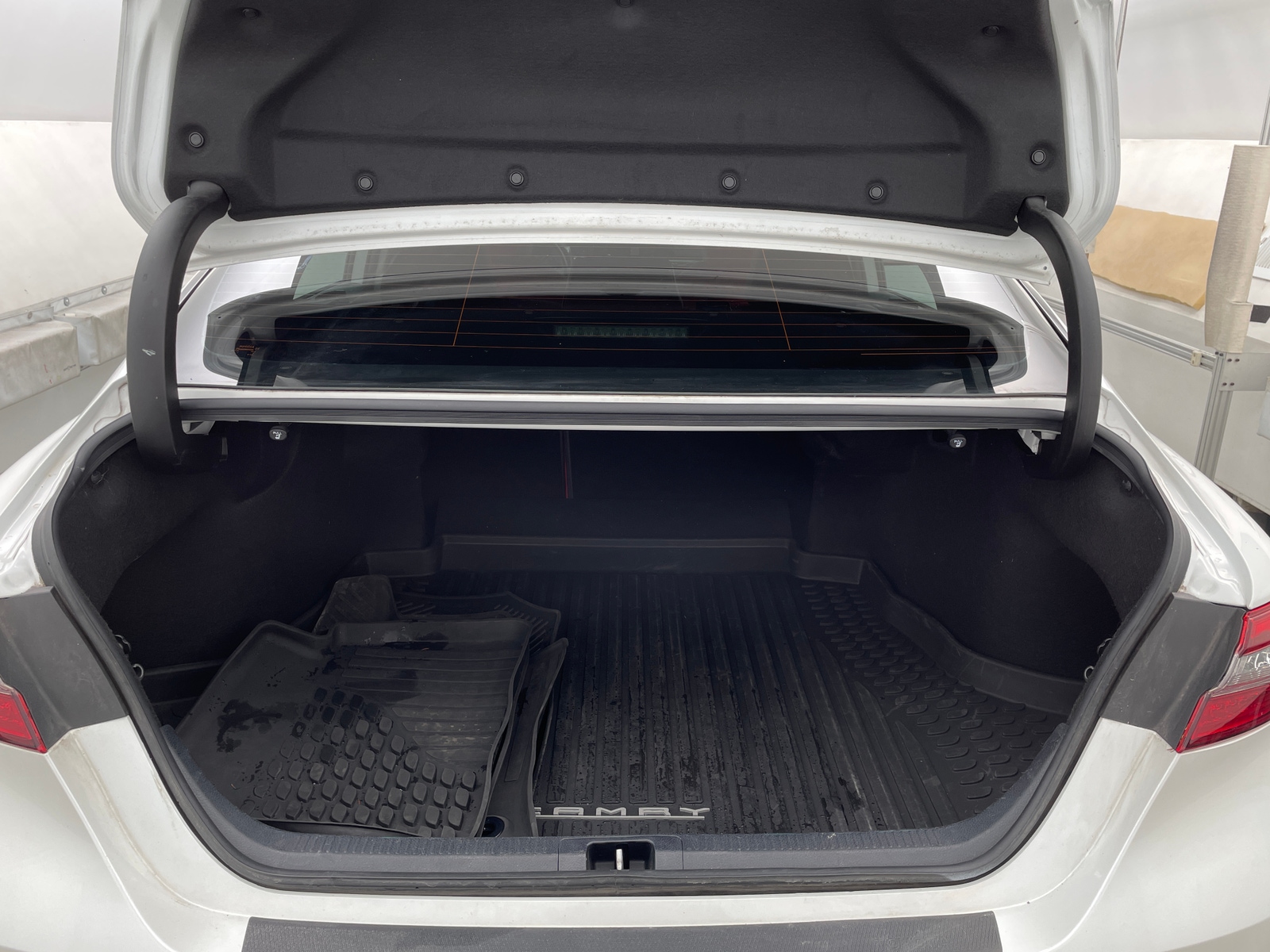 Thumbnail: 2022 Toyota Camry - 6