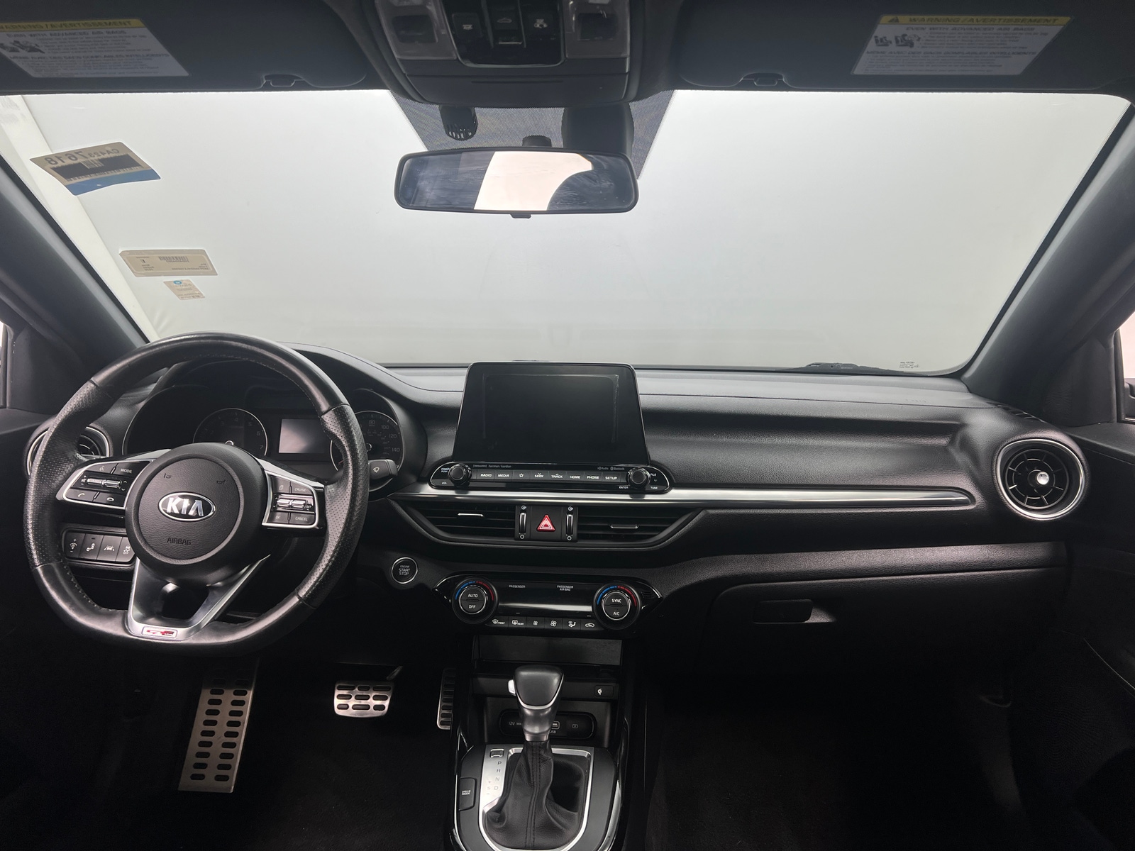 Thumbnail: 2020 Kia Forte - 3