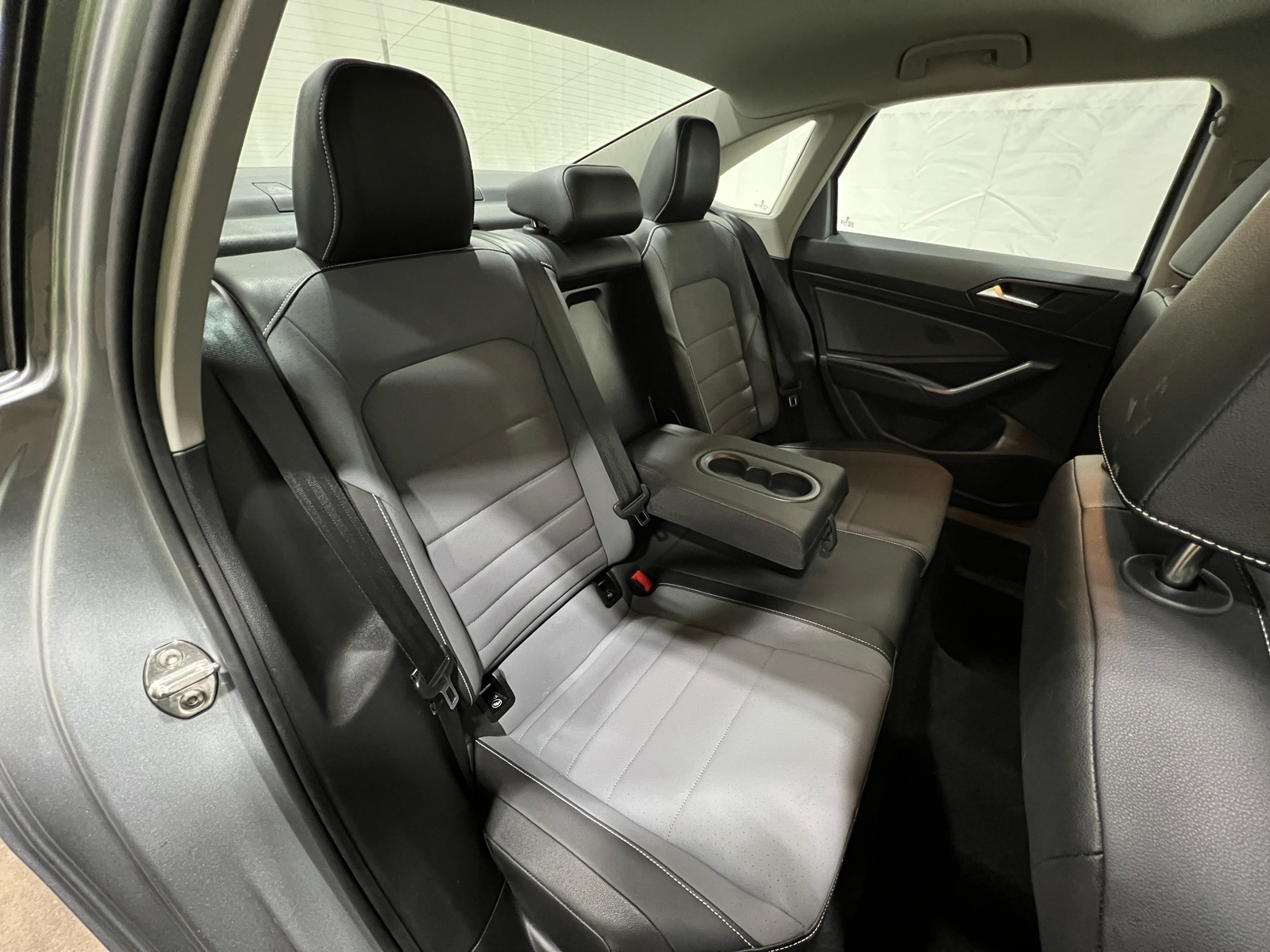 Thumbnail: 2025 Volkswagen Jetta - 5