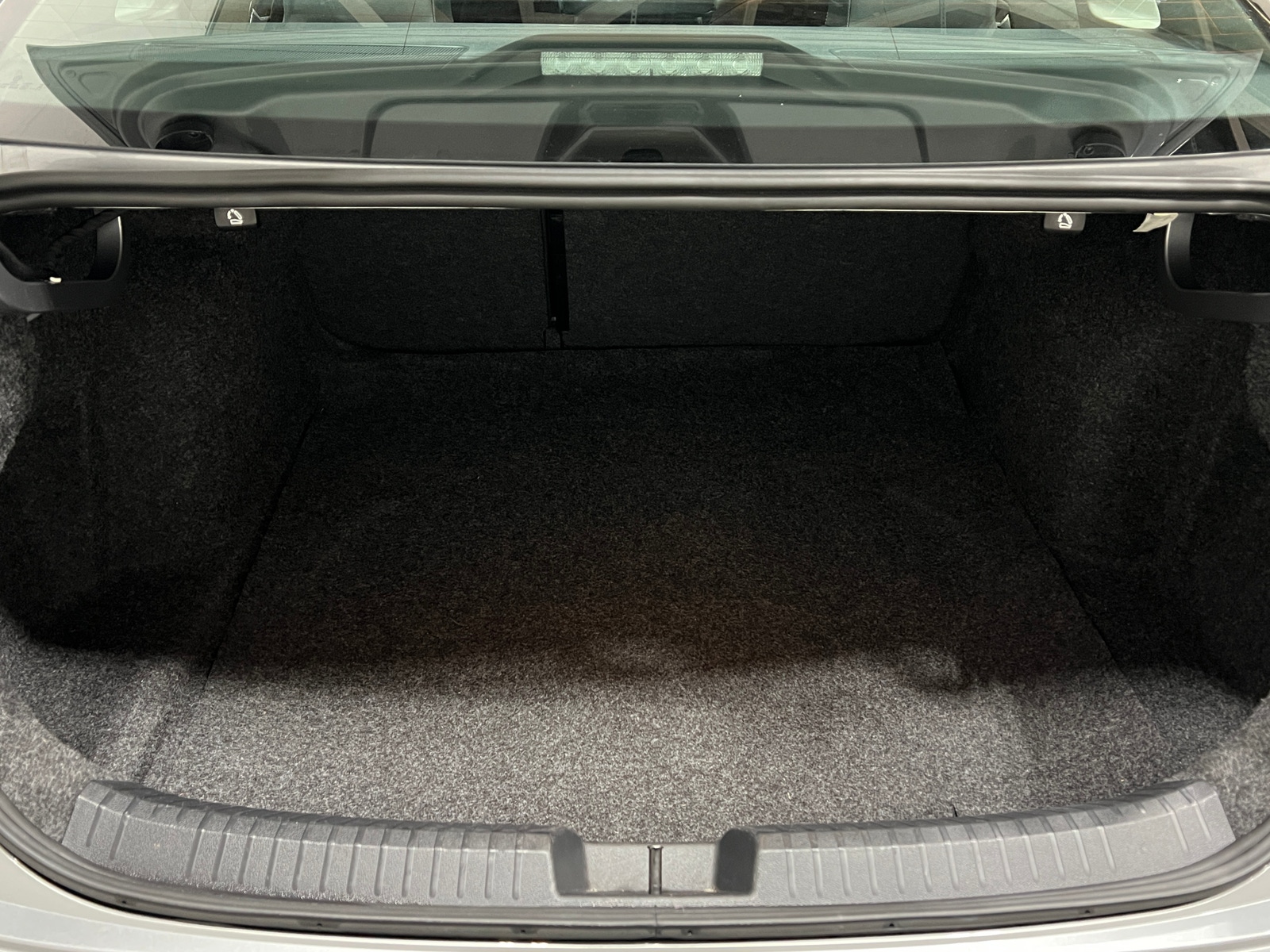 Thumbnail: 2025 Volkswagen Jetta - 6