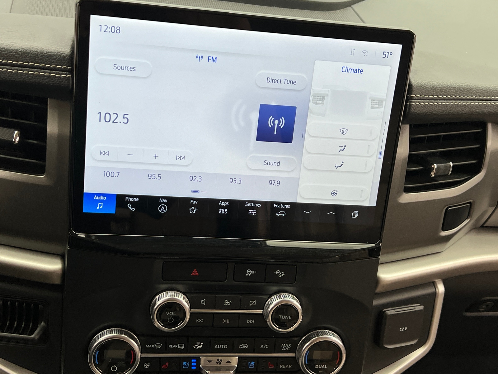 Thumbnail: 2023 Ford Expedition MAX - 4