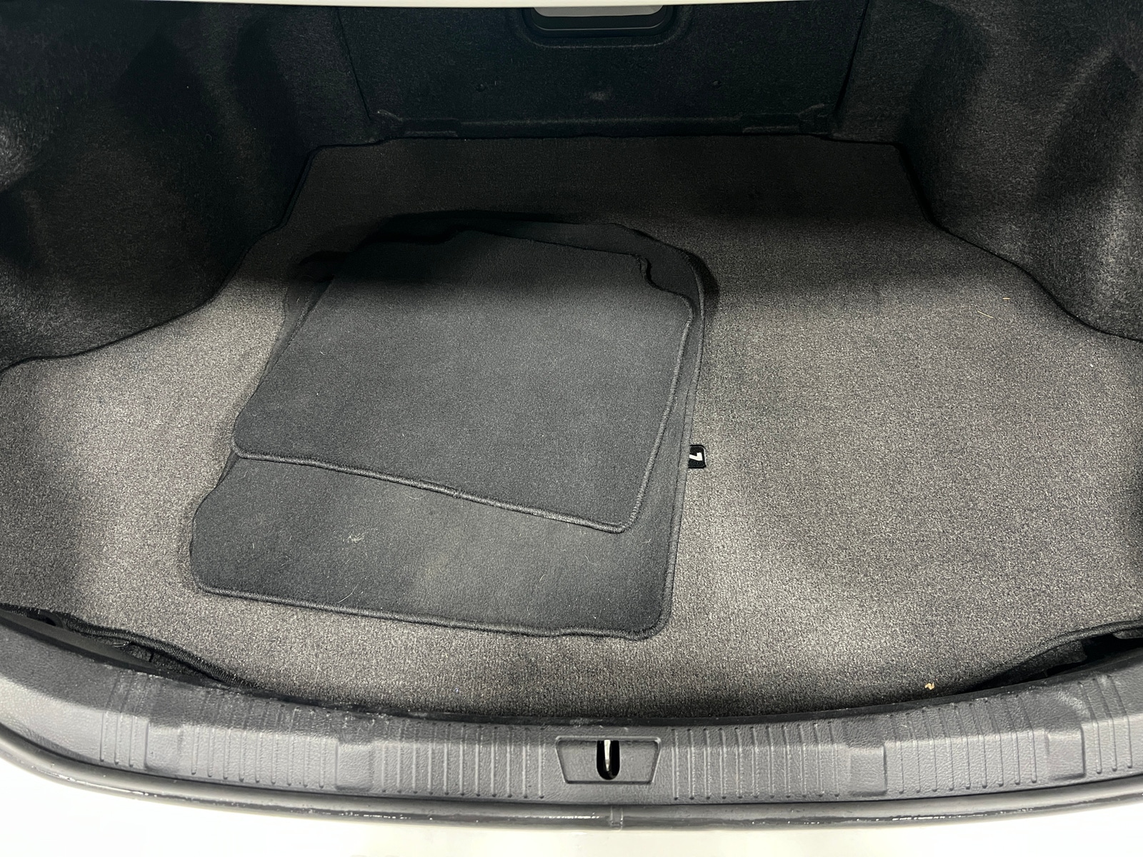 Thumbnail: 2017 Toyota Avalon - 7