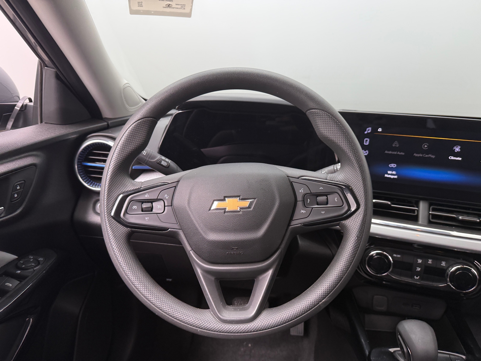 Thumbnail: 2025 Chevrolet Trax - 5