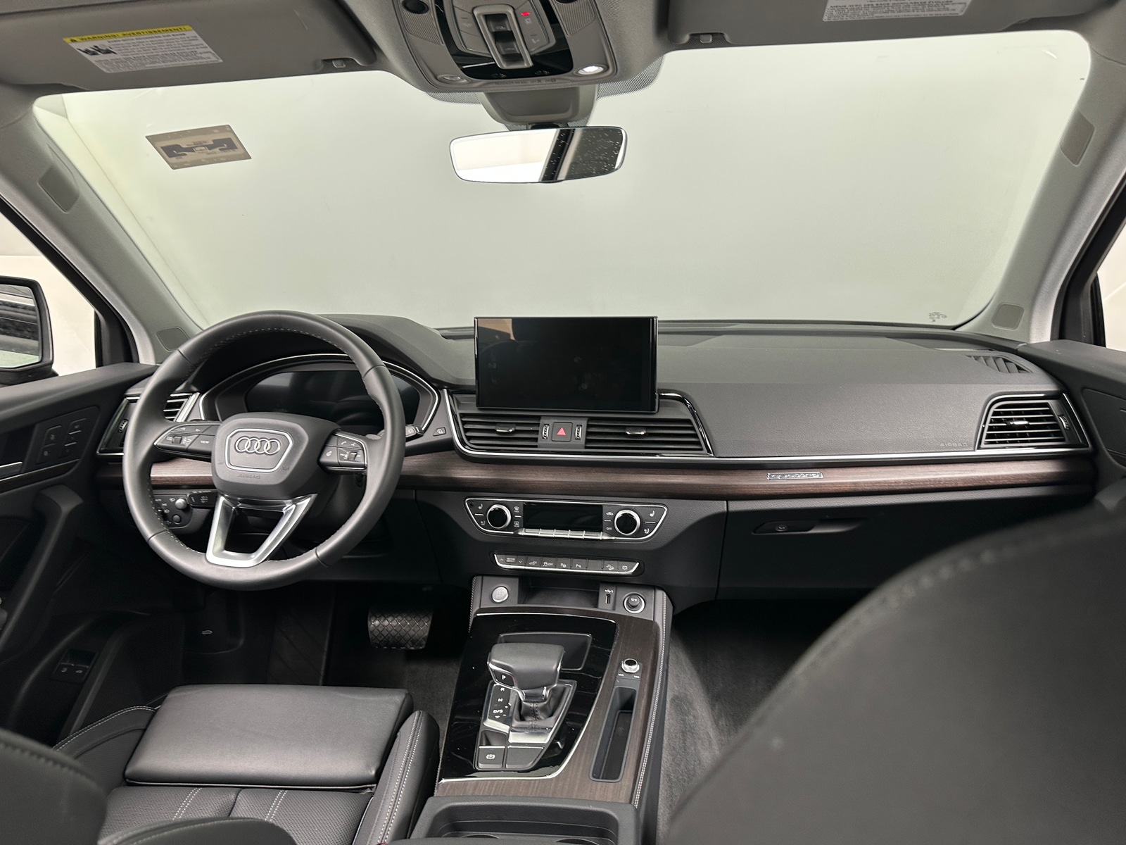 Thumbnail: 2025 Audi Q5 - 2