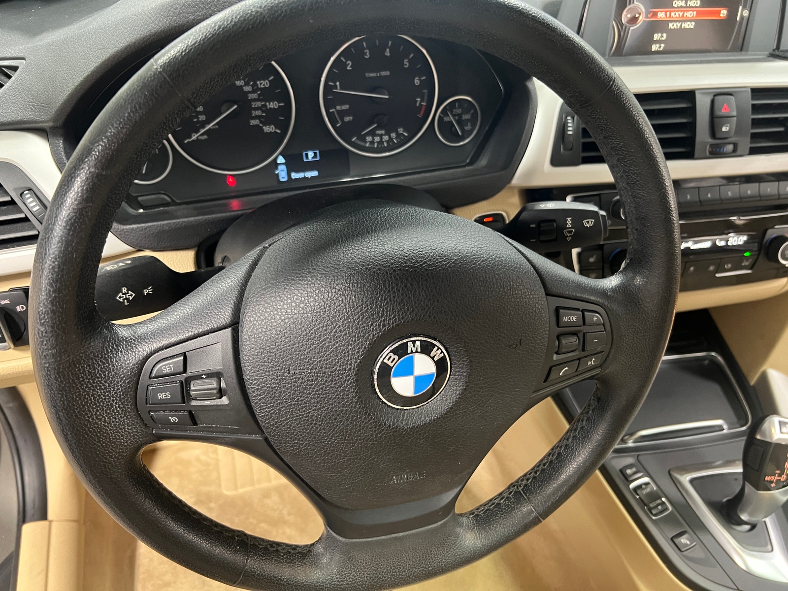 Thumbnail: 2016 BMW 3 Series - 4