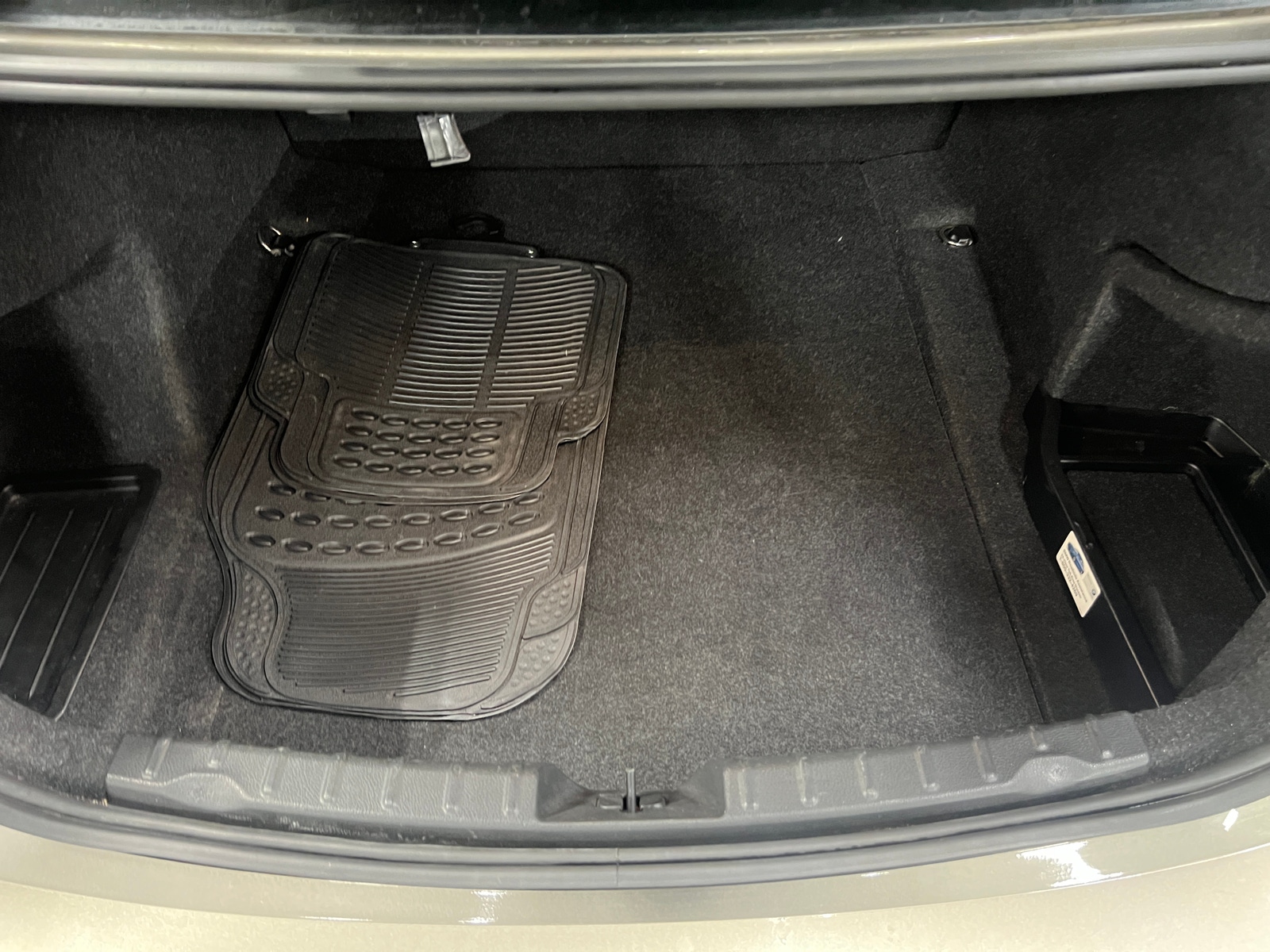 Thumbnail: 2016 BMW 3 Series - 6