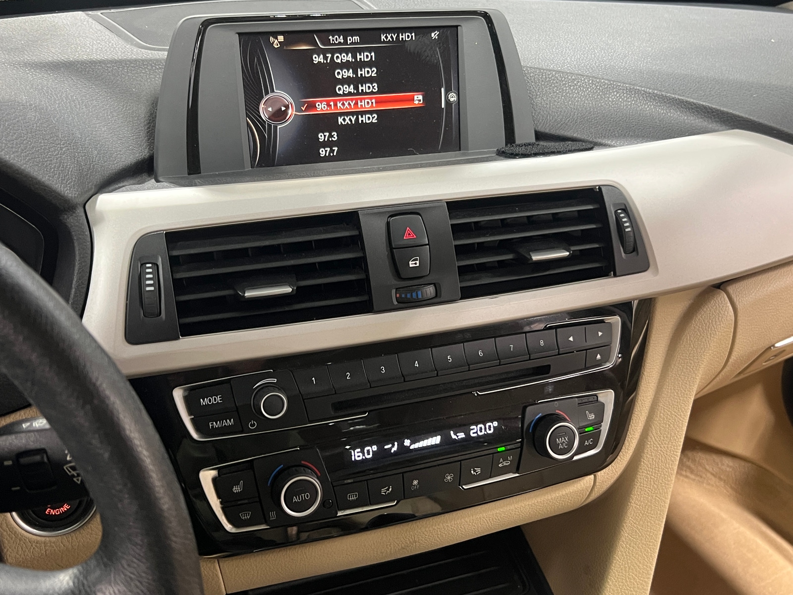 Thumbnail: 2016 BMW 3 Series - 3