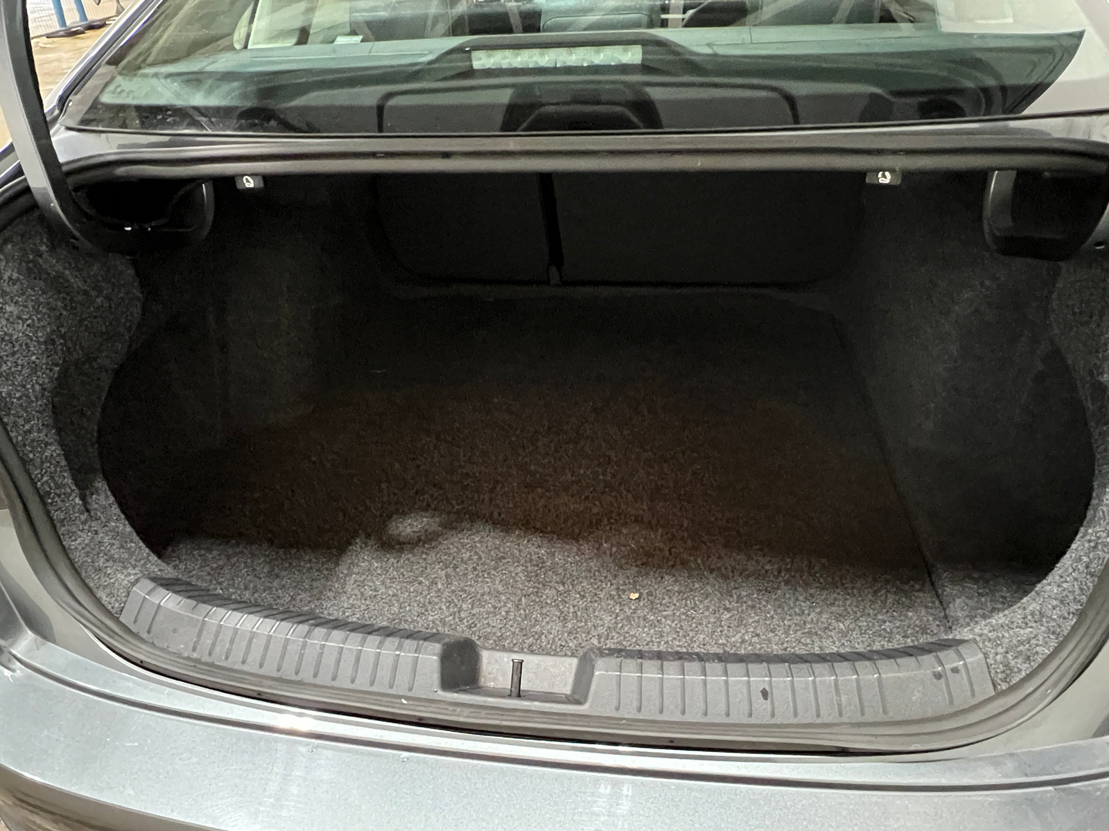 Thumbnail: 2025 Volkswagen Jetta - 6