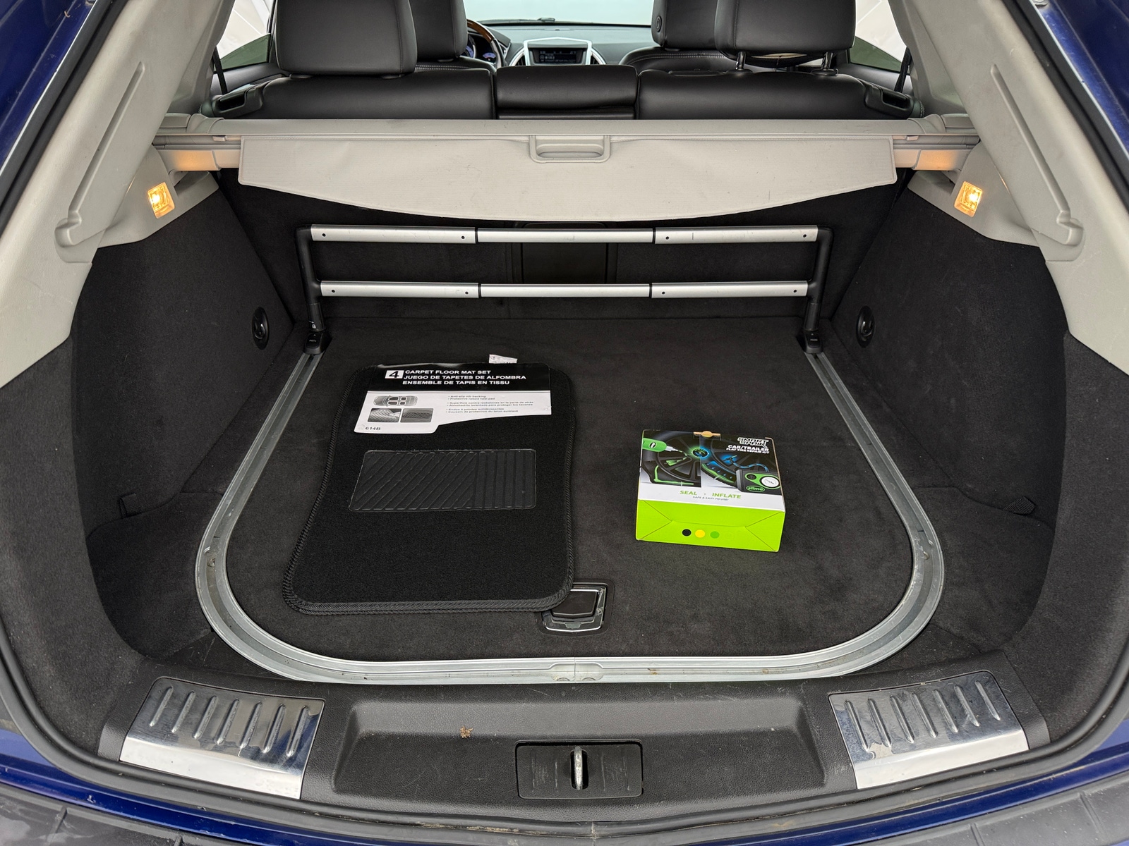 Thumbnail: 2012 Cadillac SRX - 6