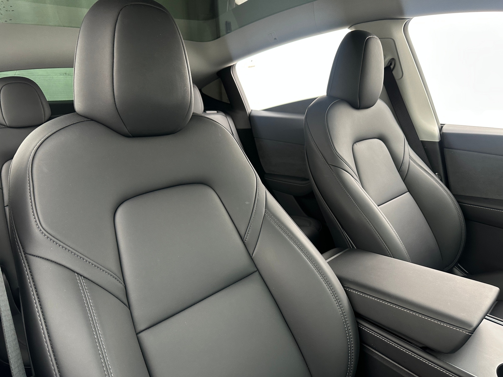 Thumbnail: 2025 Tesla Model Y - 2