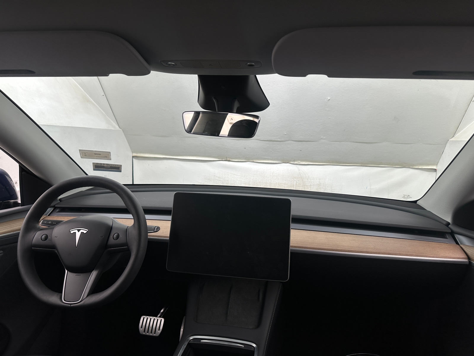 Thumbnail: 2025 Tesla Model Y - 3