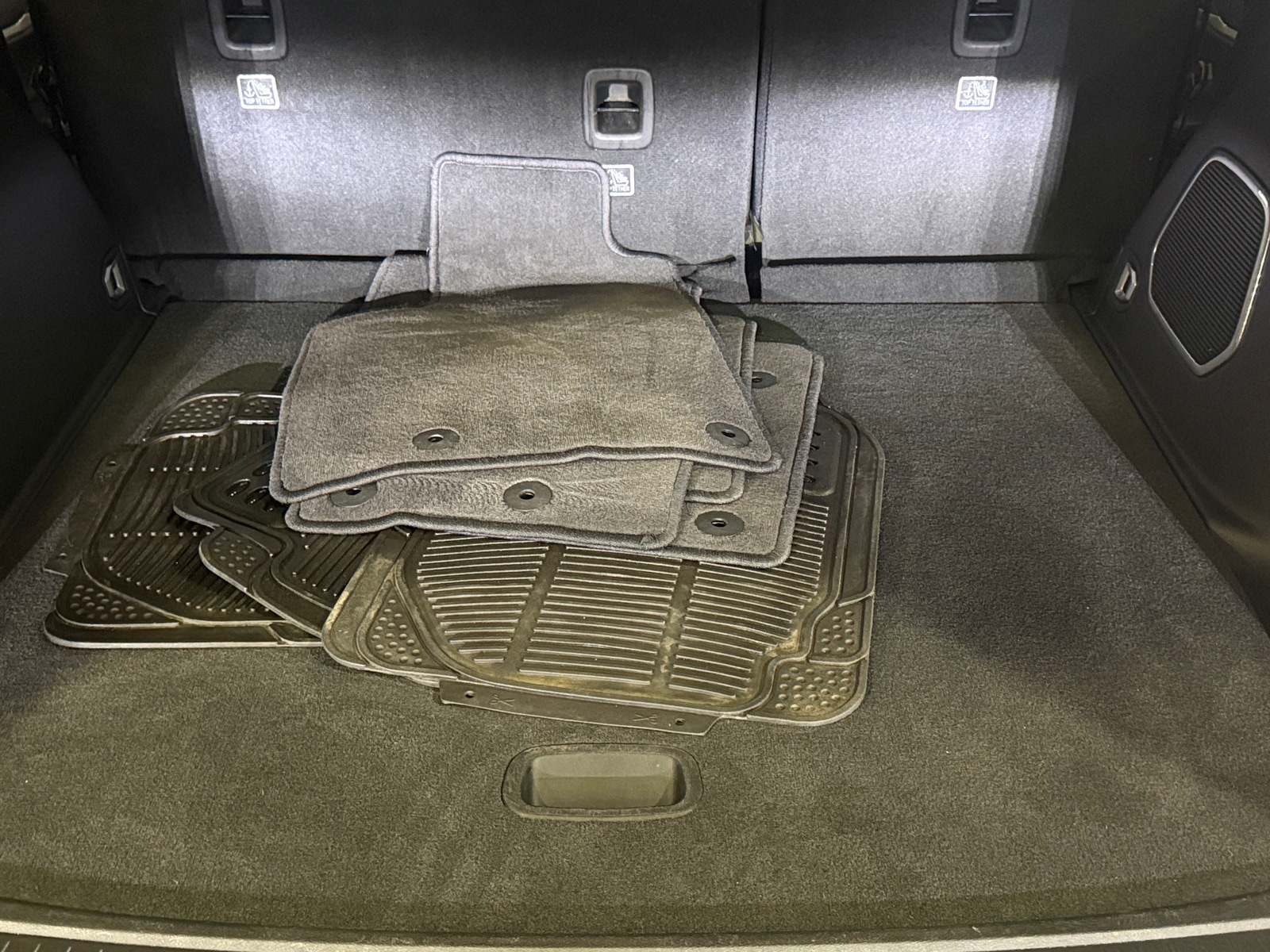 Thumbnail: 2024 Jeep Grand Cherokee - 6