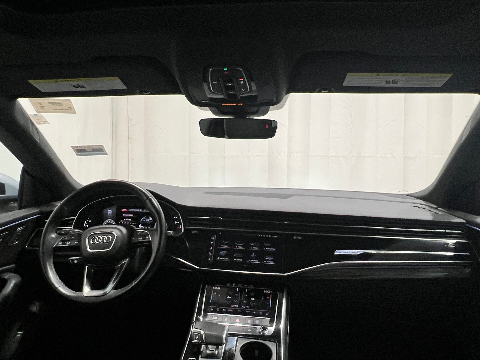 Thumbnail: 2021 Audi Q8 - 2