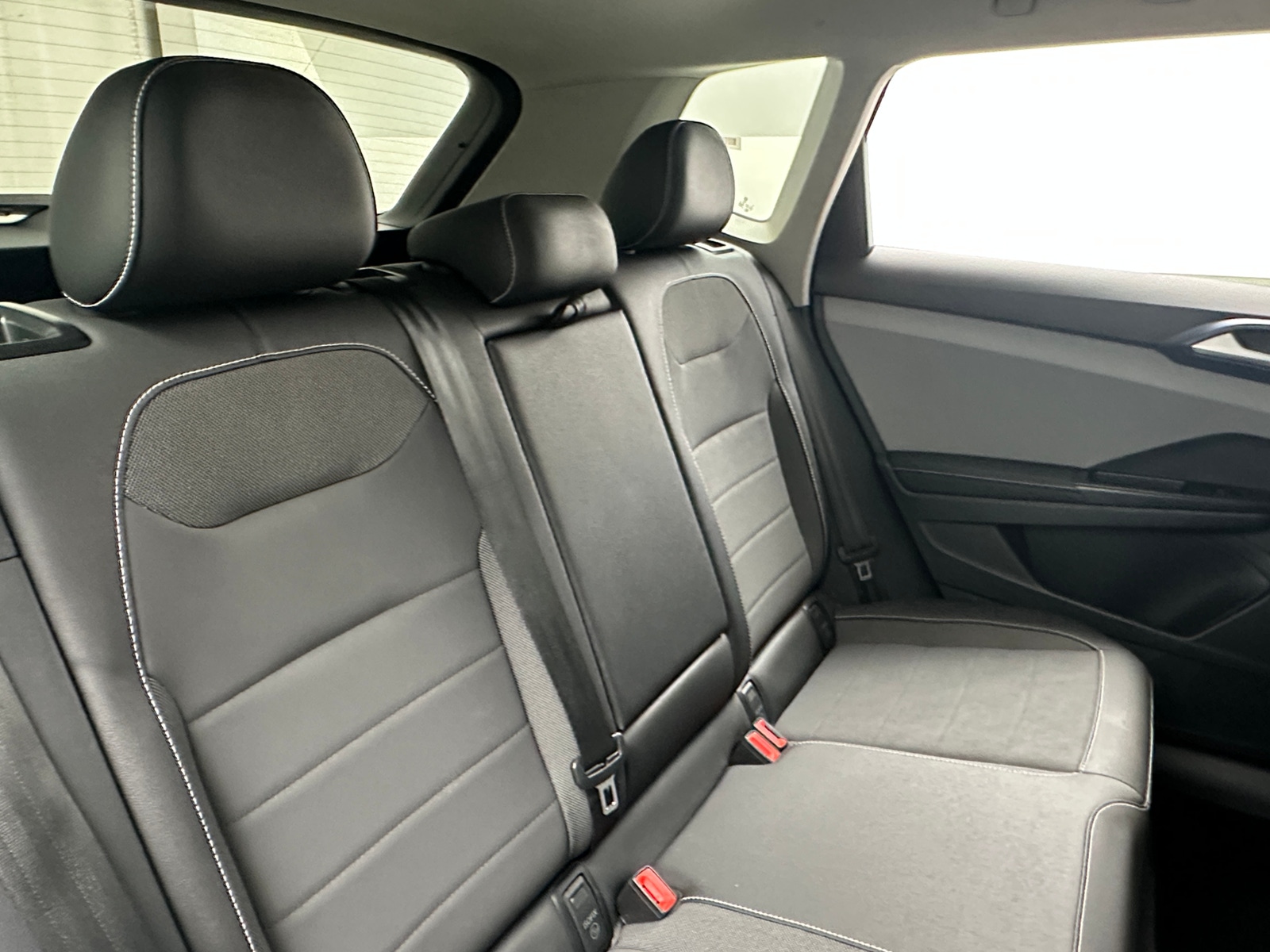 Thumbnail: 2024 Volkswagen Taos - 5