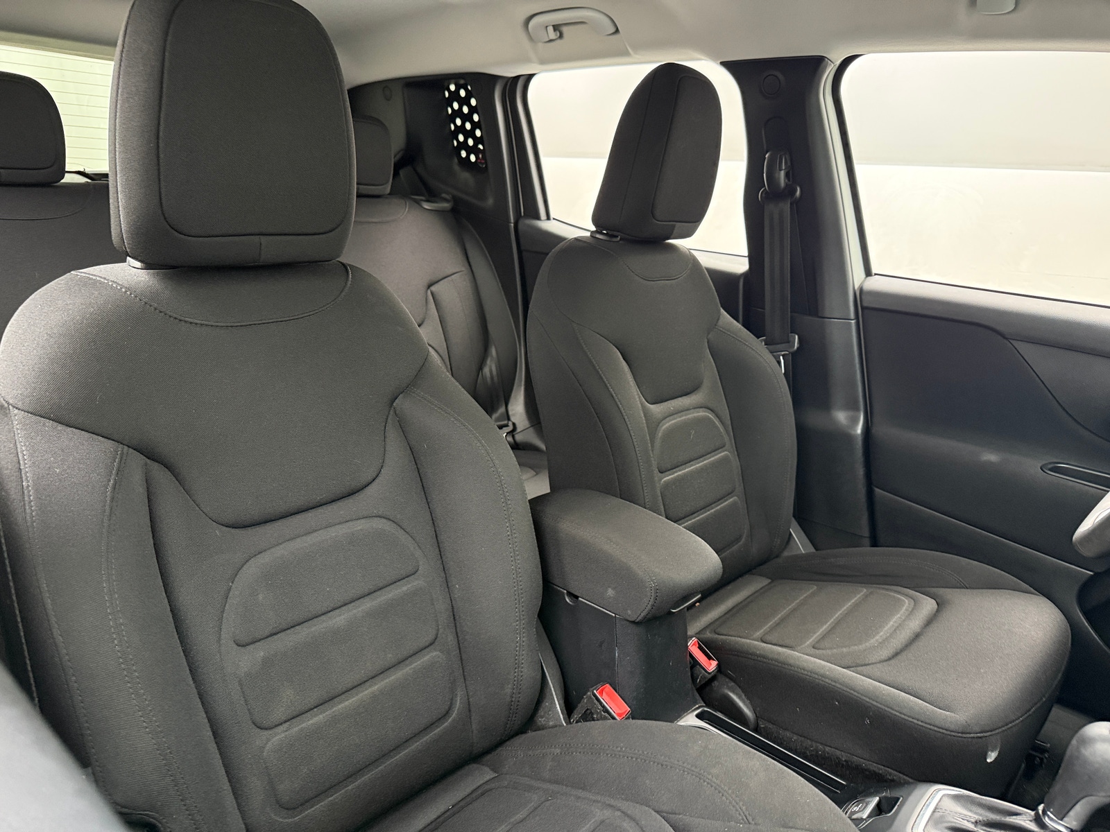 Thumbnail: 2018 Jeep Renegade - 2