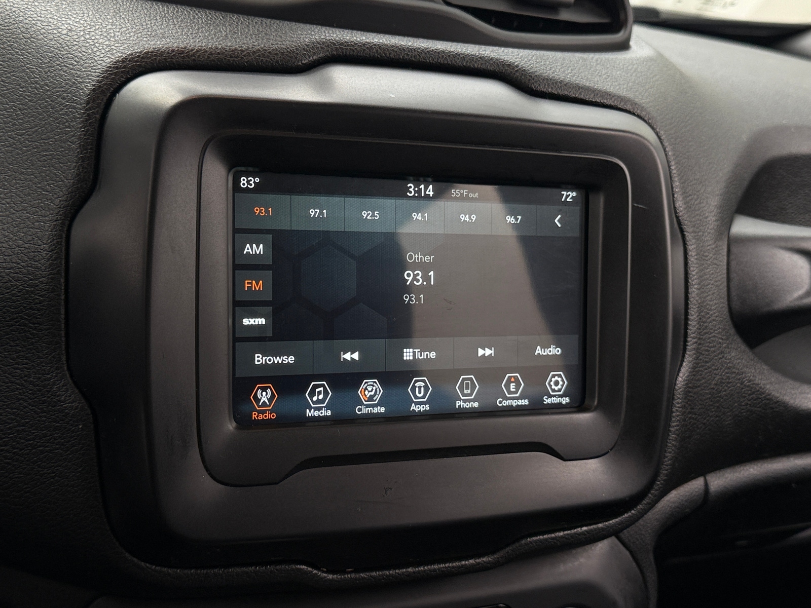 Thumbnail: 2018 Jeep Renegade - 4