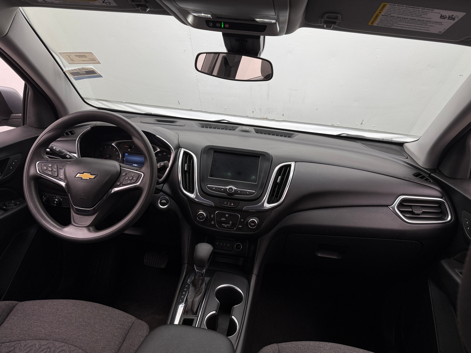 Thumbnail: 2023 Chevrolet Equinox - 3