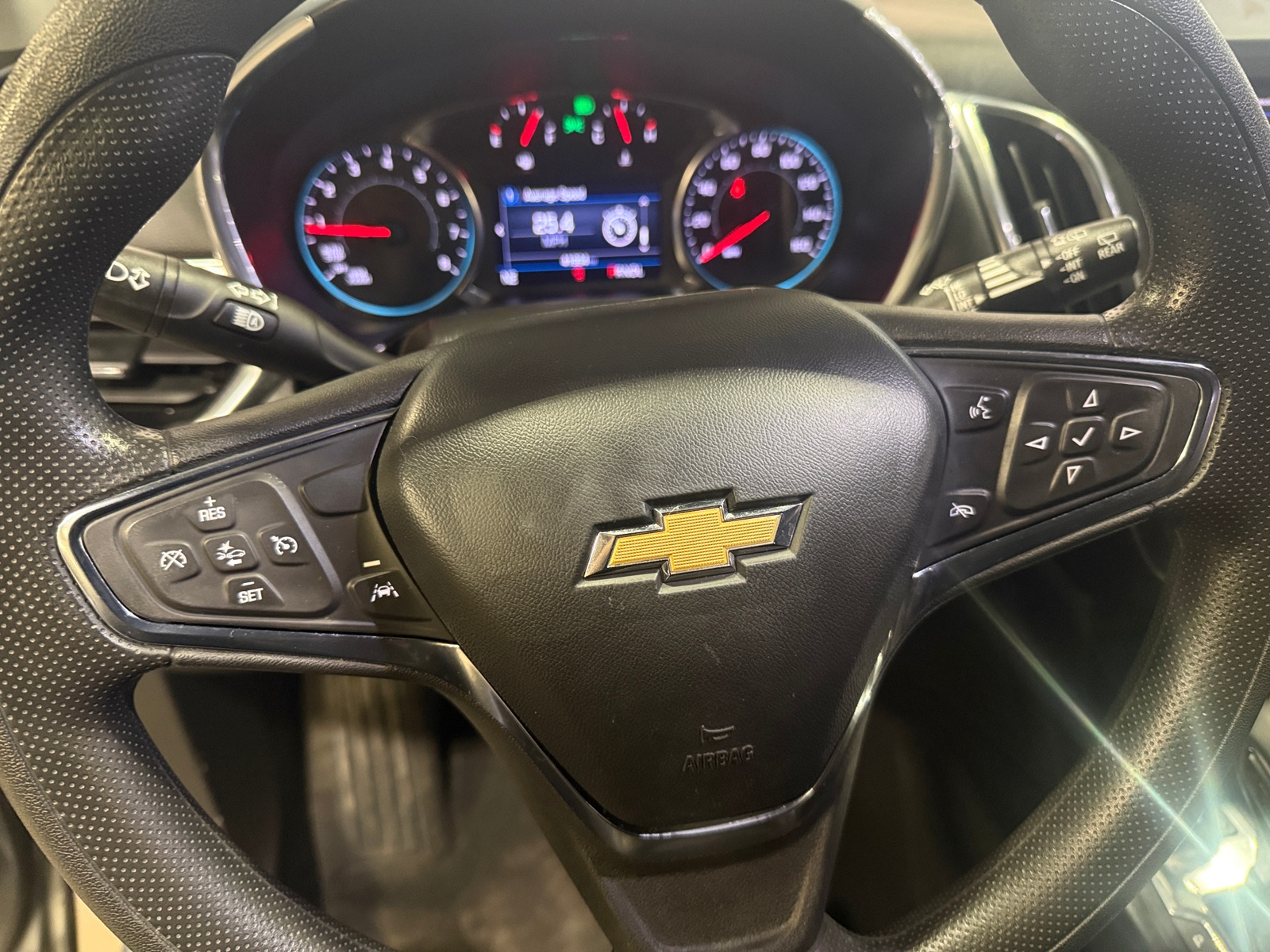 Thumbnail: 2023 Chevrolet Equinox - 5